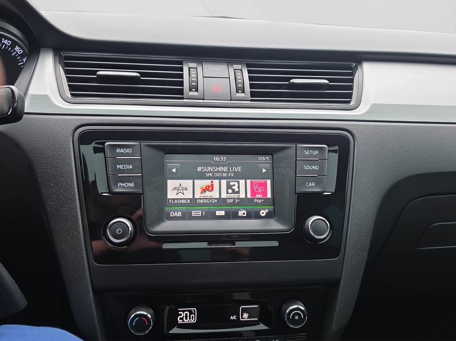 SKODA Rapid Spaceback 1.2 TSI Ambition-image-16