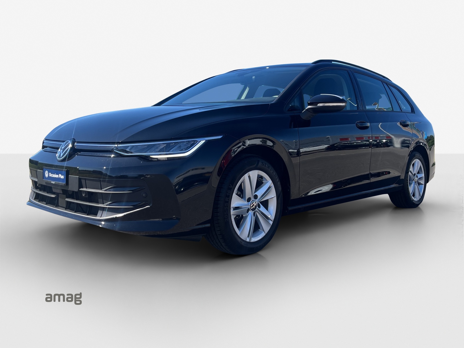VW Golf Variant 1.5 eTSI mHEV Life DSG-image-0