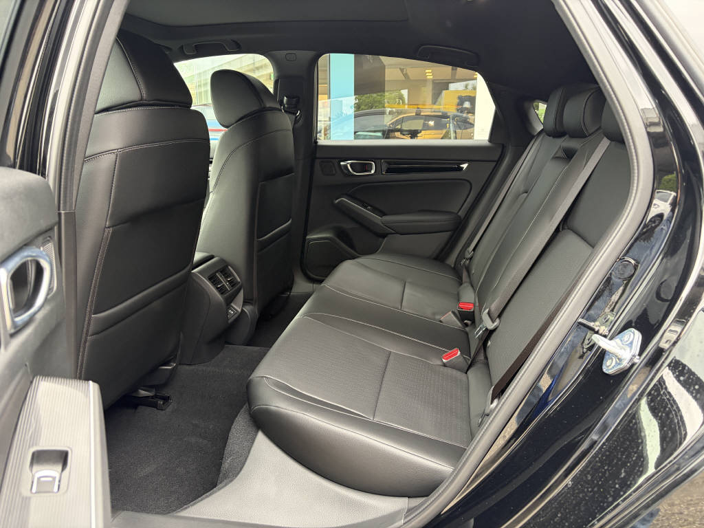 HONDA Civic 2.0 i-MMD Advance-image-9