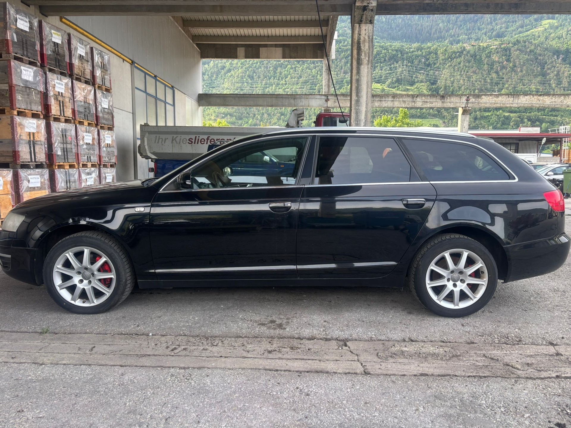 AUDI A6 Avant 2.7 V6 TDI-image-3