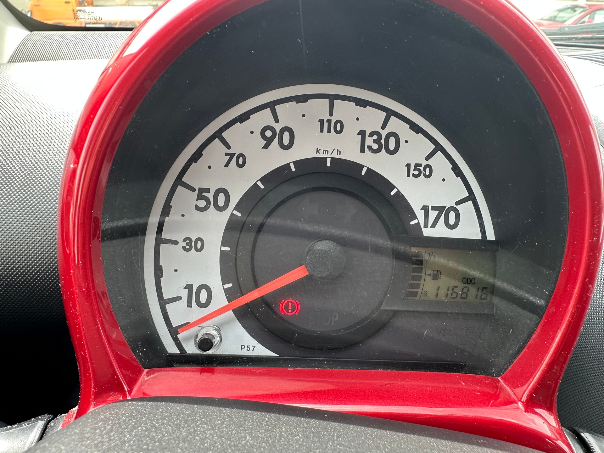 TOYOTA AYGO-image-12
