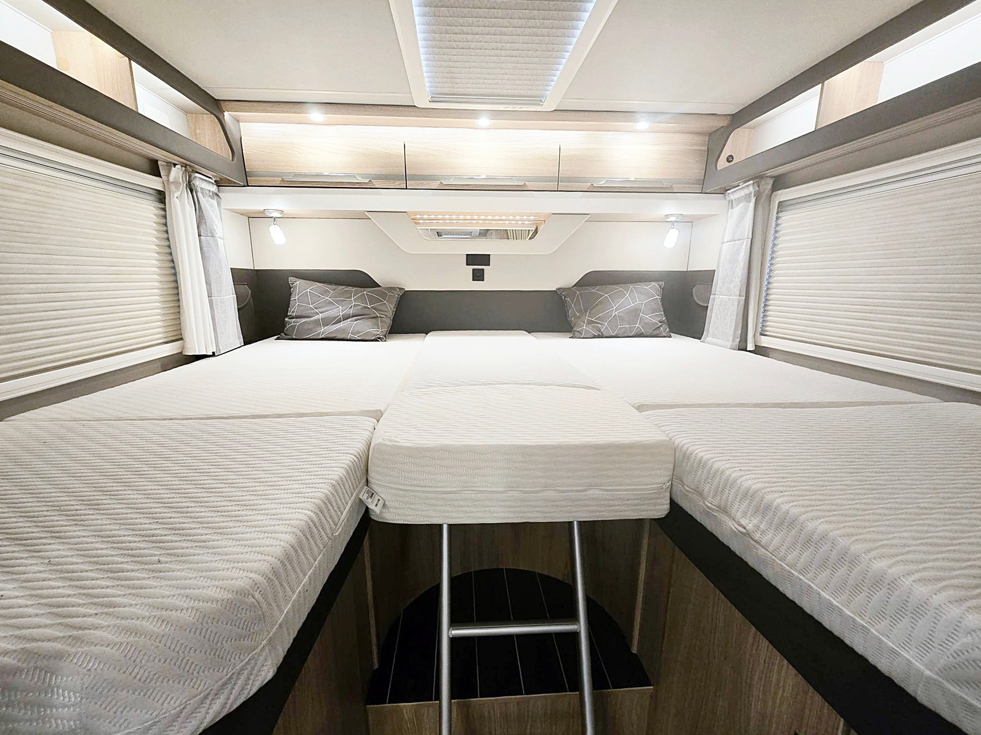 KNAUS SKY TI 650 MEG PLATINUM SELECTION 2,3 DIESEL 9G-AUTOMAT FIAT DUCATO MJ 160-image-5