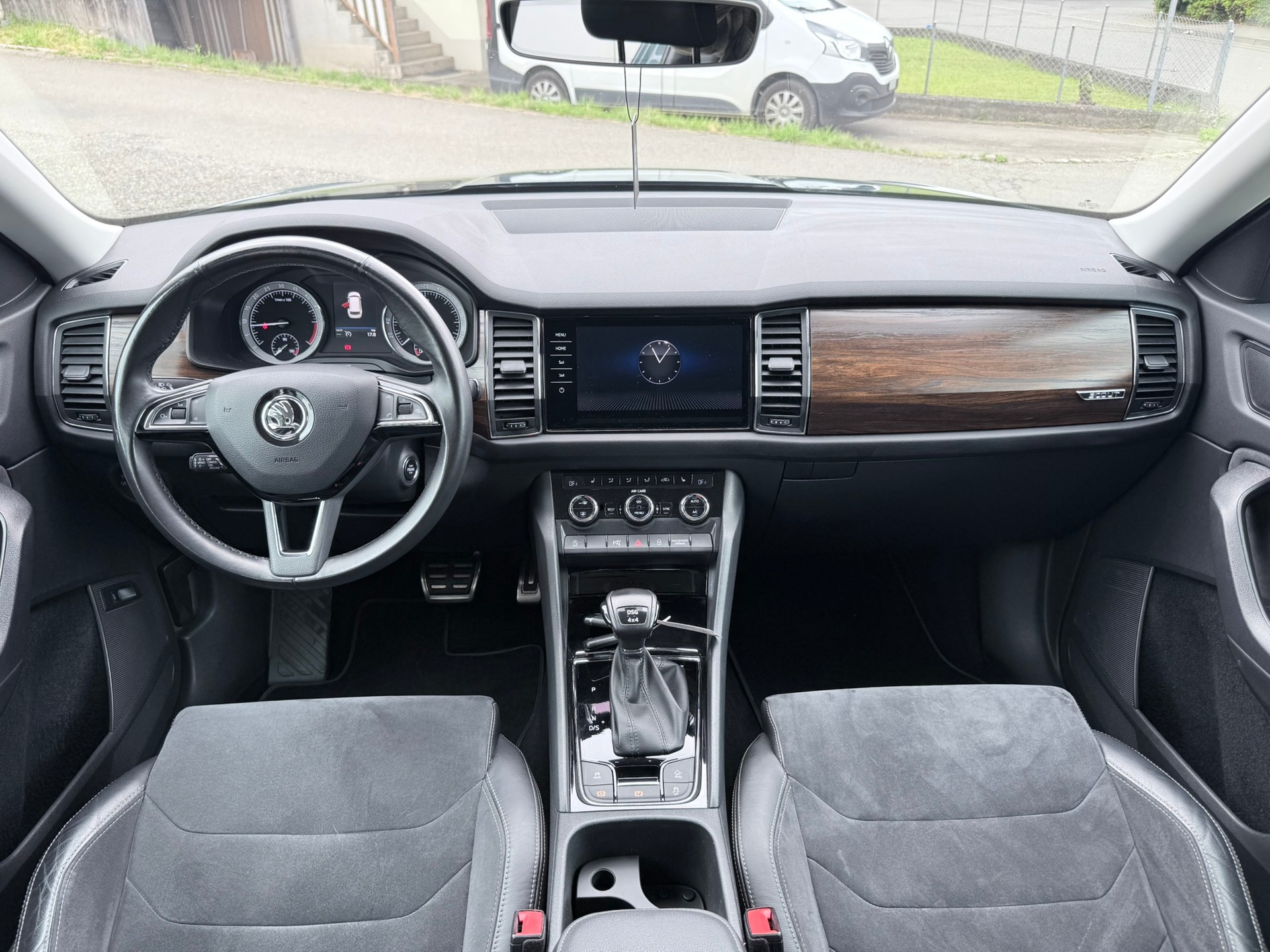 SKODA Kodiaq 2.0 TDI CR Scout 4x4 DSG-image-13