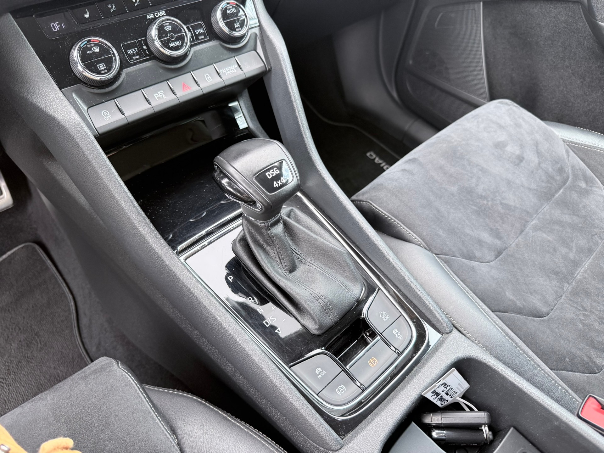 SKODA Kodiaq 2.0 TDI CR Scout 4x4 DSG-image-17