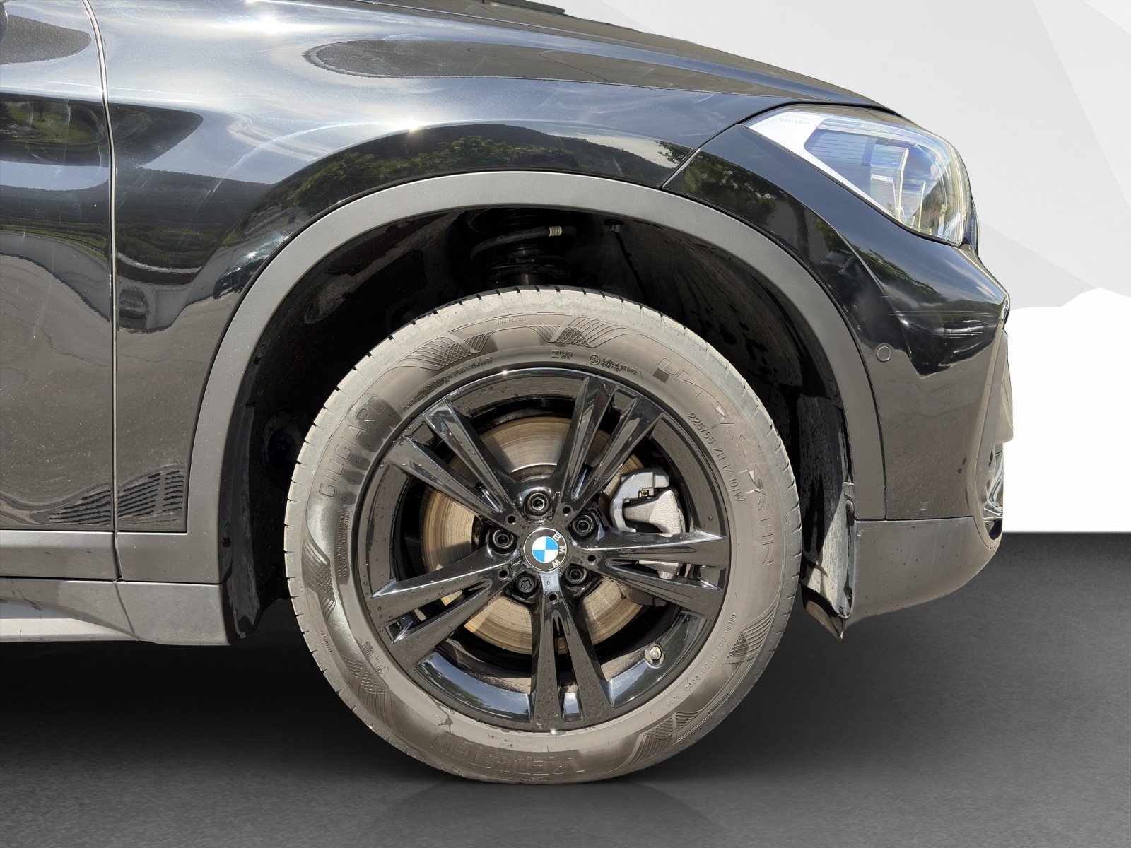 BMW X1 20i xDrive-image-24