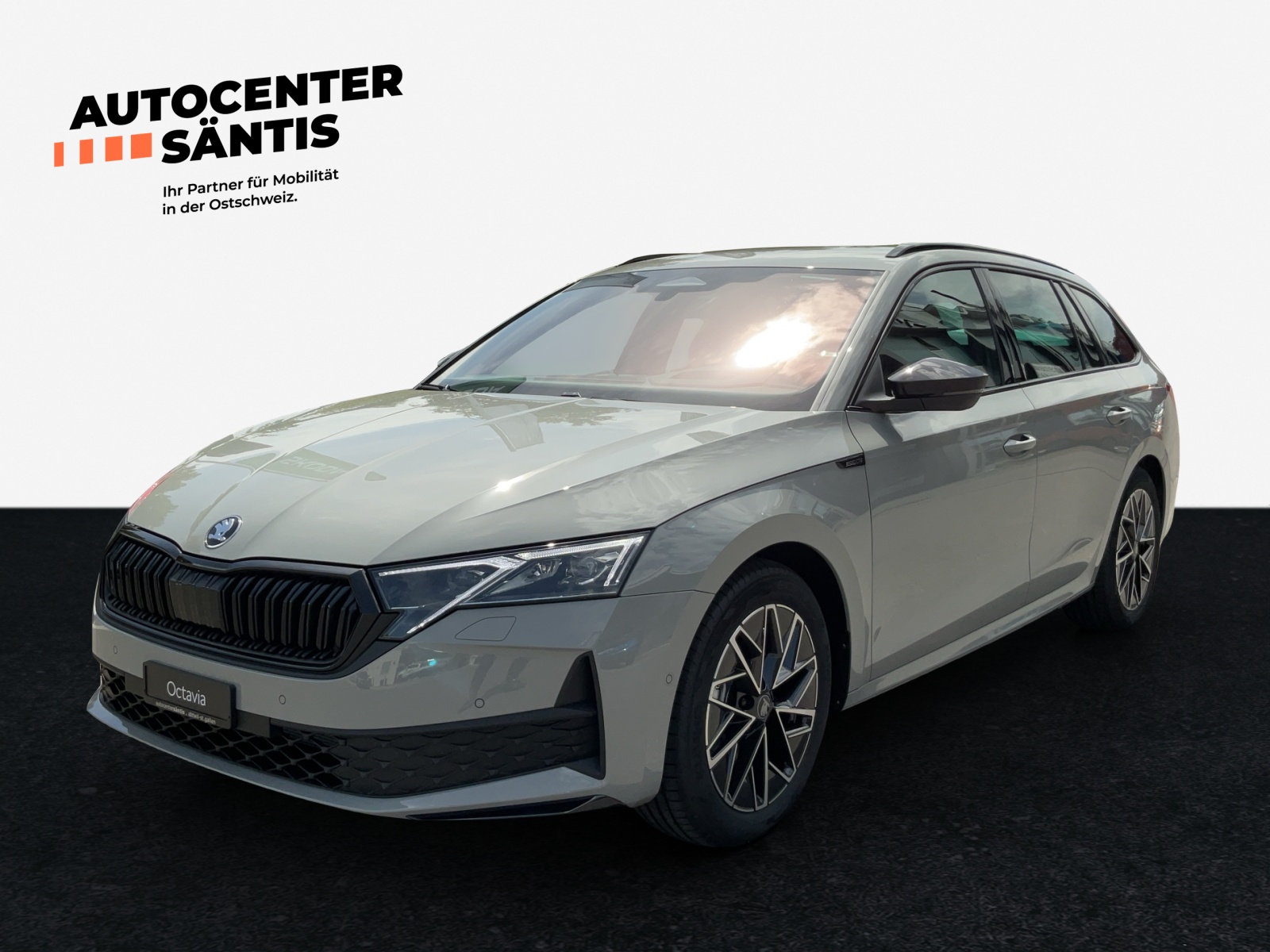 SKODA Octavia Combi 2.0 TSI DSG Dynamic 4x4-image-0