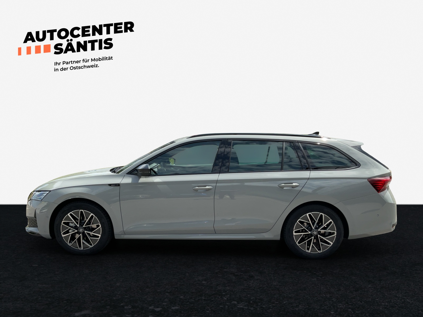 SKODA Octavia Combi 2.0 TSI DSG Dynamic 4x4-image-2