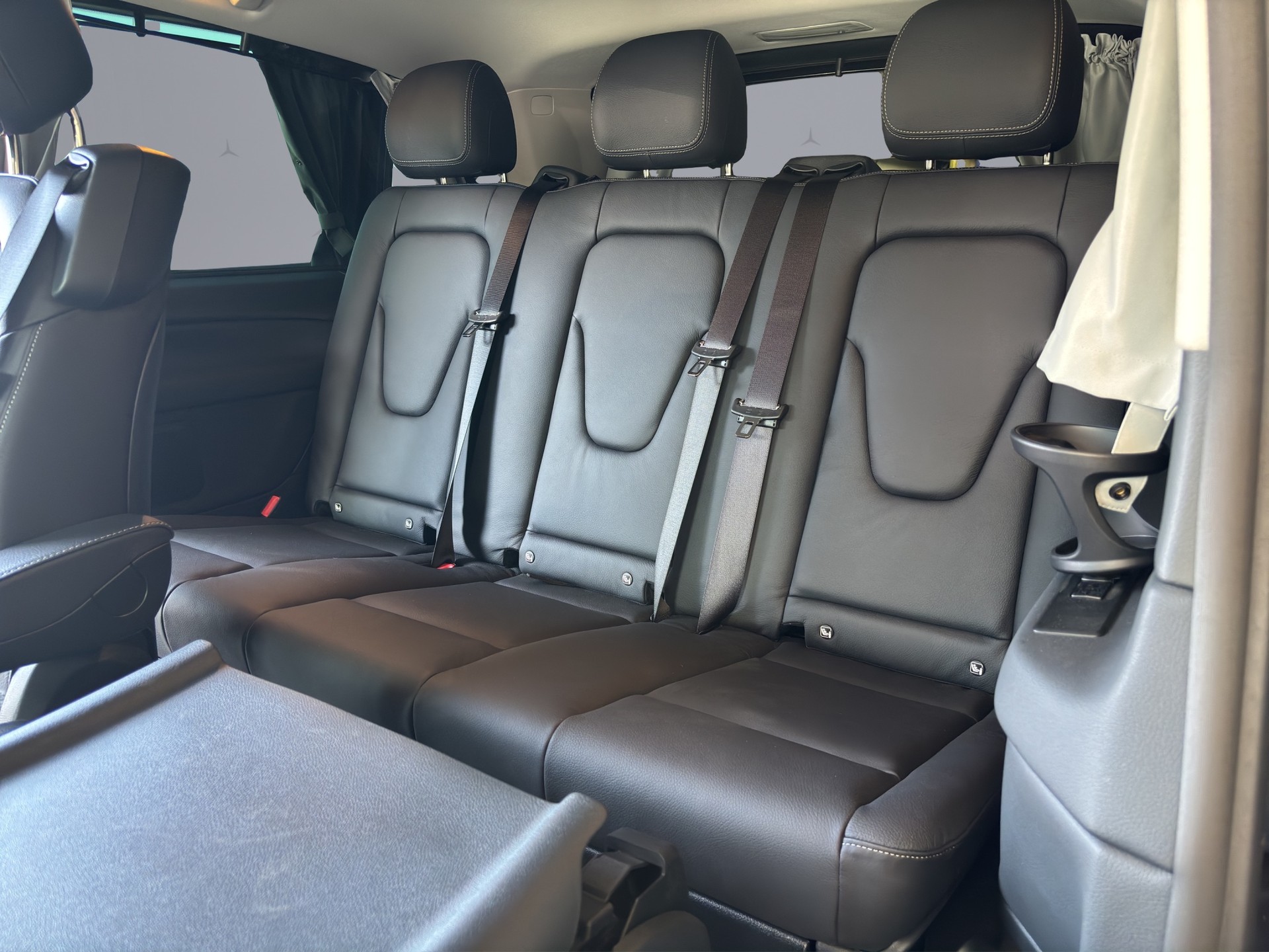 MERCEDES-BENZ Marco Polo HORIZON V300d lang 4x4-image-17