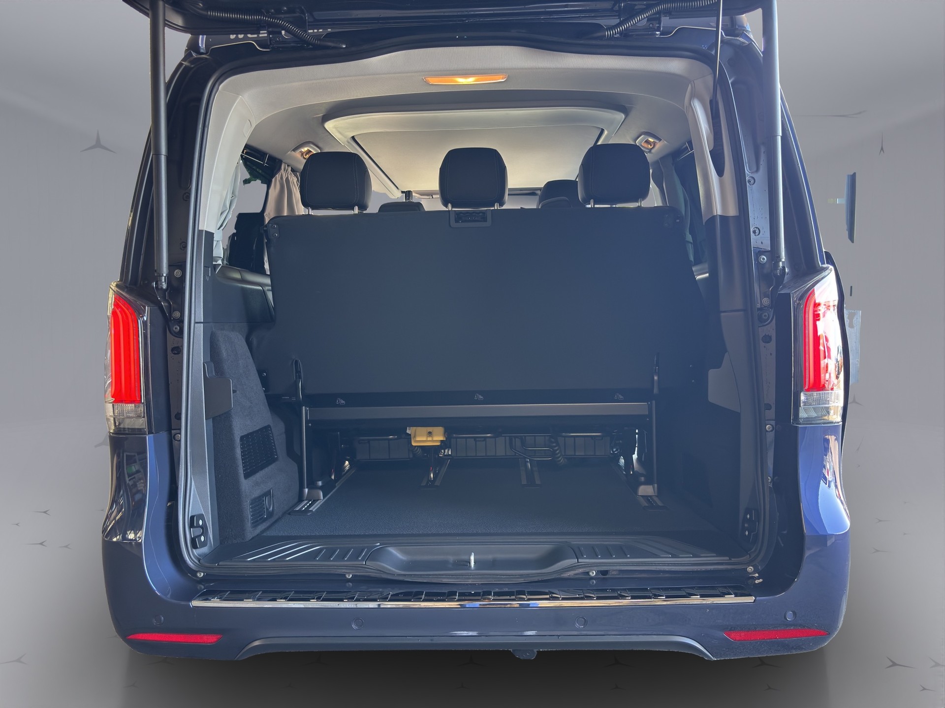 MERCEDES-BENZ Marco Polo HORIZON V300d lang 4x4-image-19