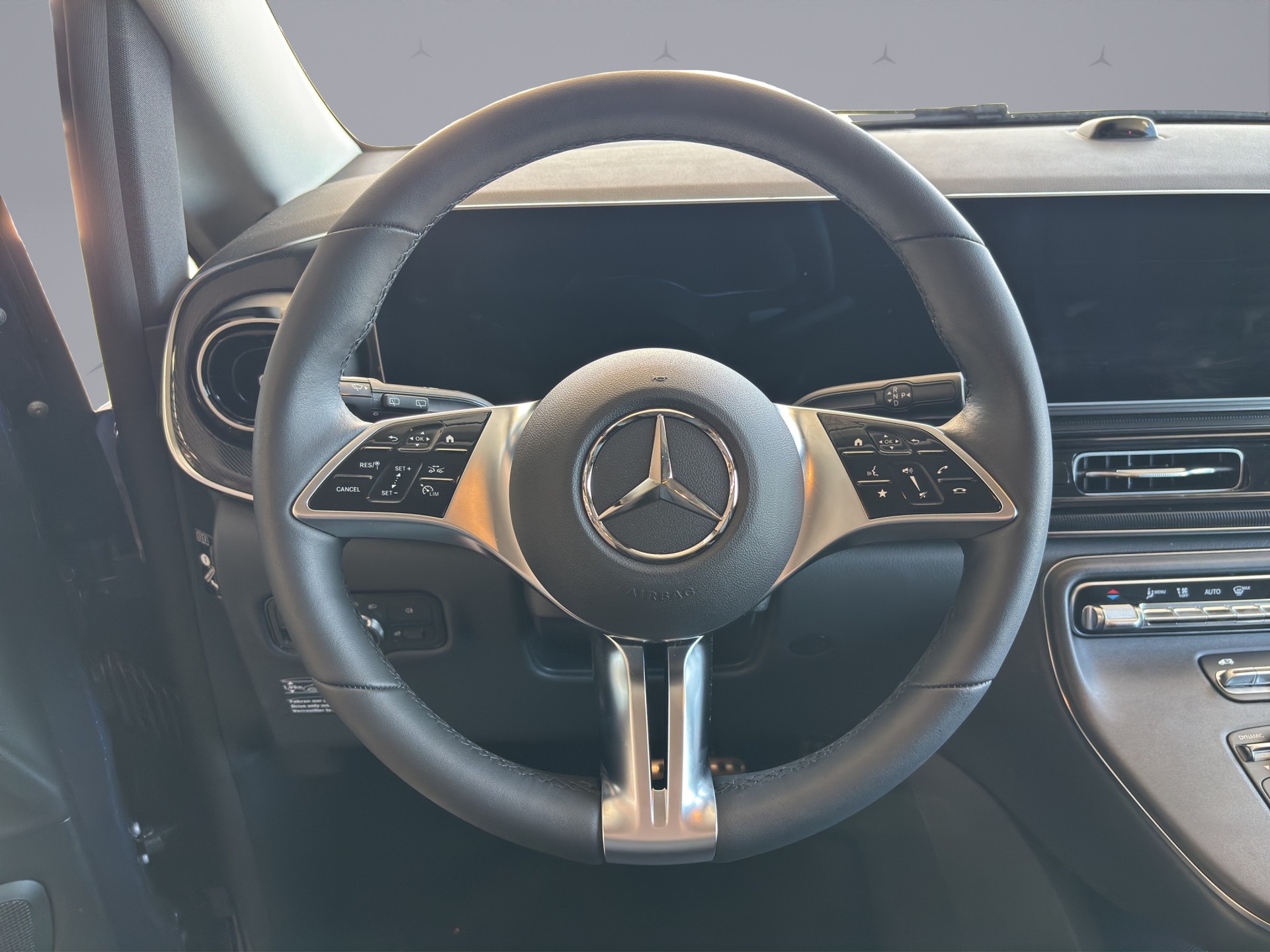 MERCEDES-BENZ Marco Polo HORIZON V300d lang 4x4-image-10