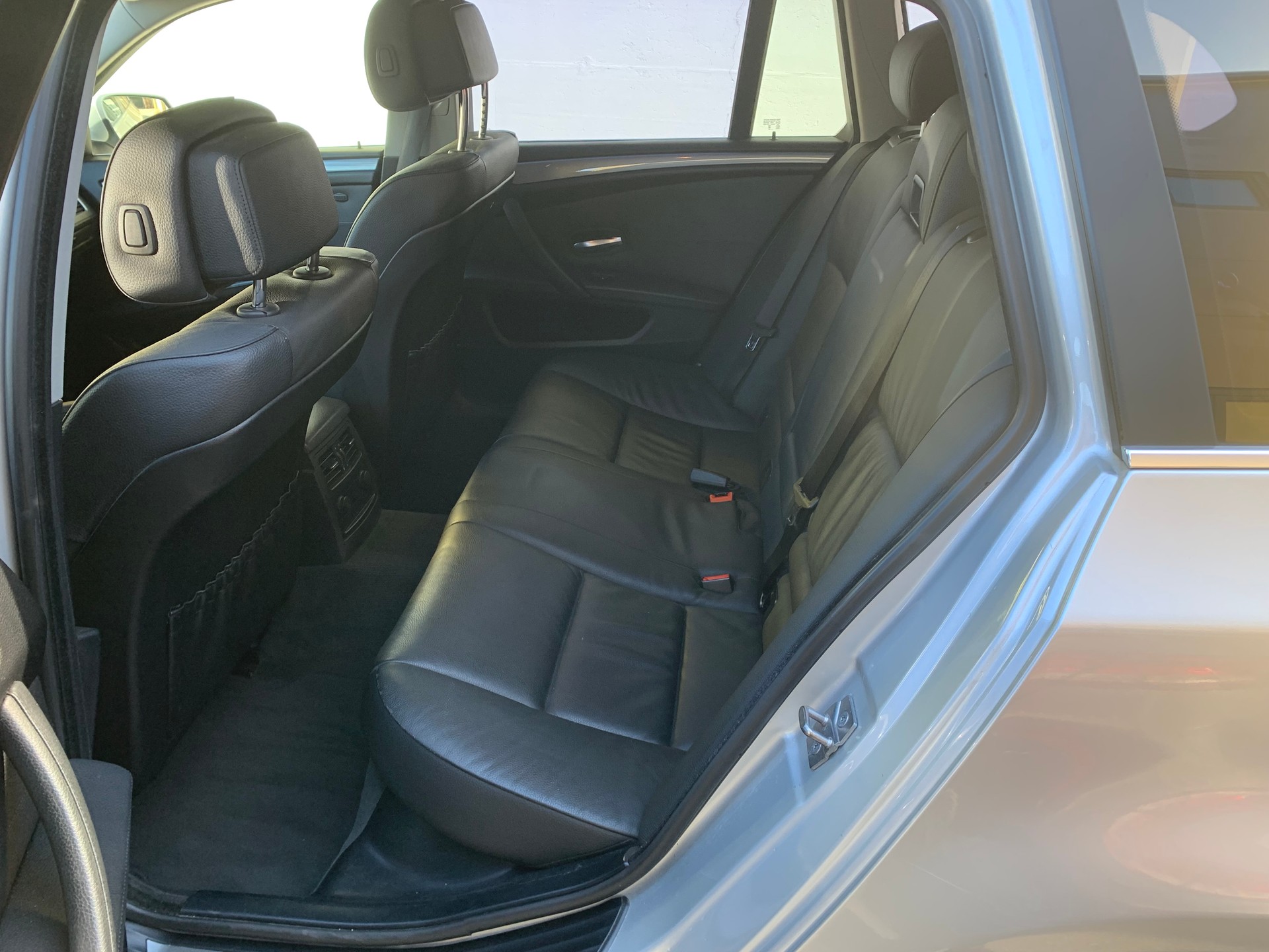 BMW 525d Touring Steptronic-image-10