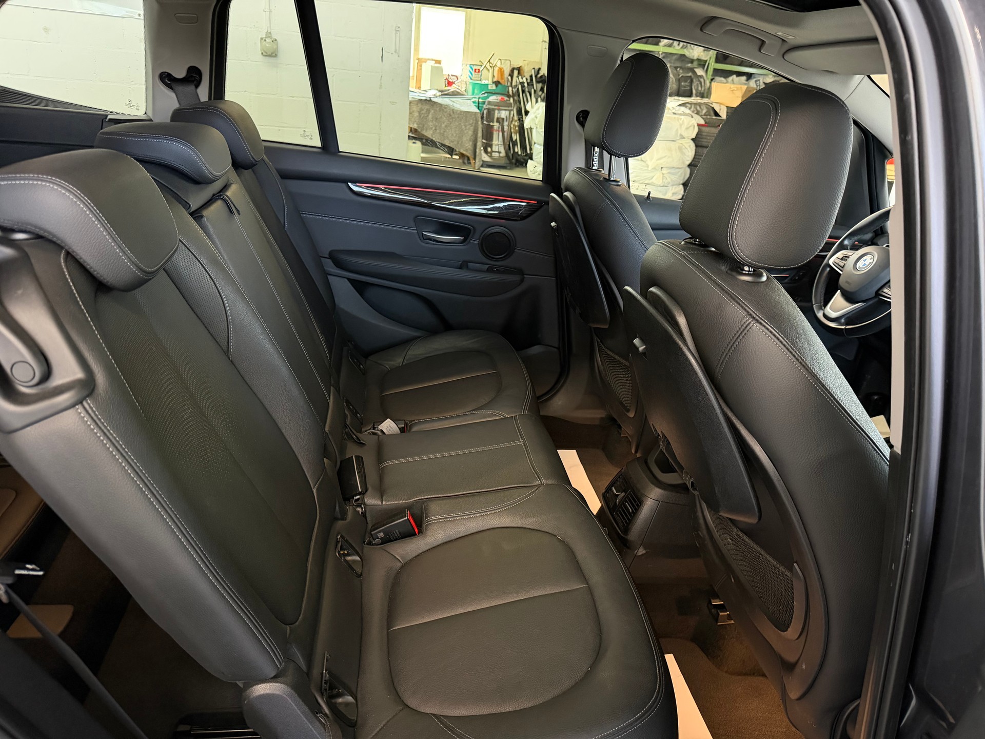 BMW 220d Gran Tourer Luxury Line | MFK 03.2024 | 7-Plätzer-image-10