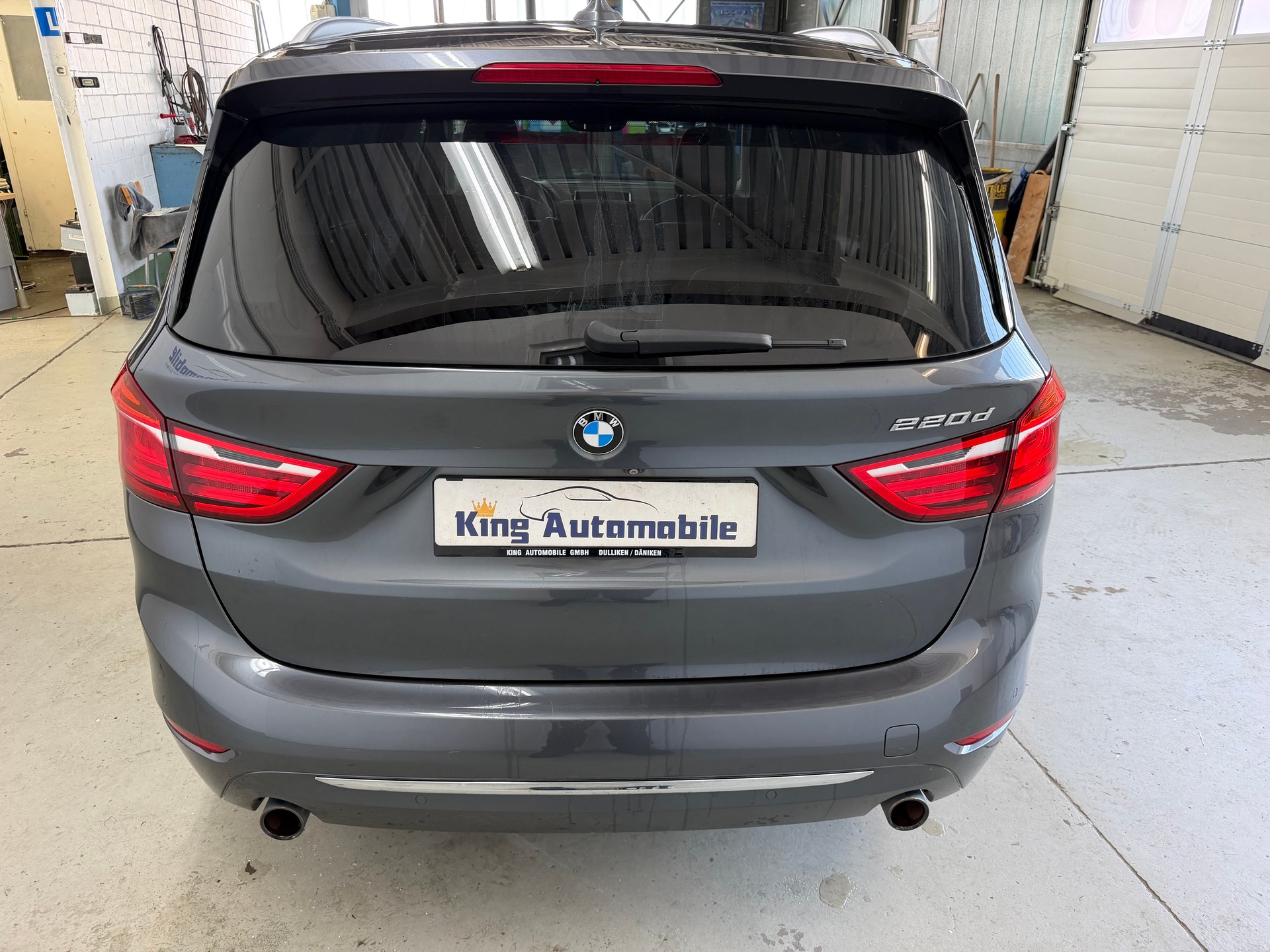 BMW 220d Gran Tourer Luxury Line | MFK 03.2024 | 7-Plätzer-image-5