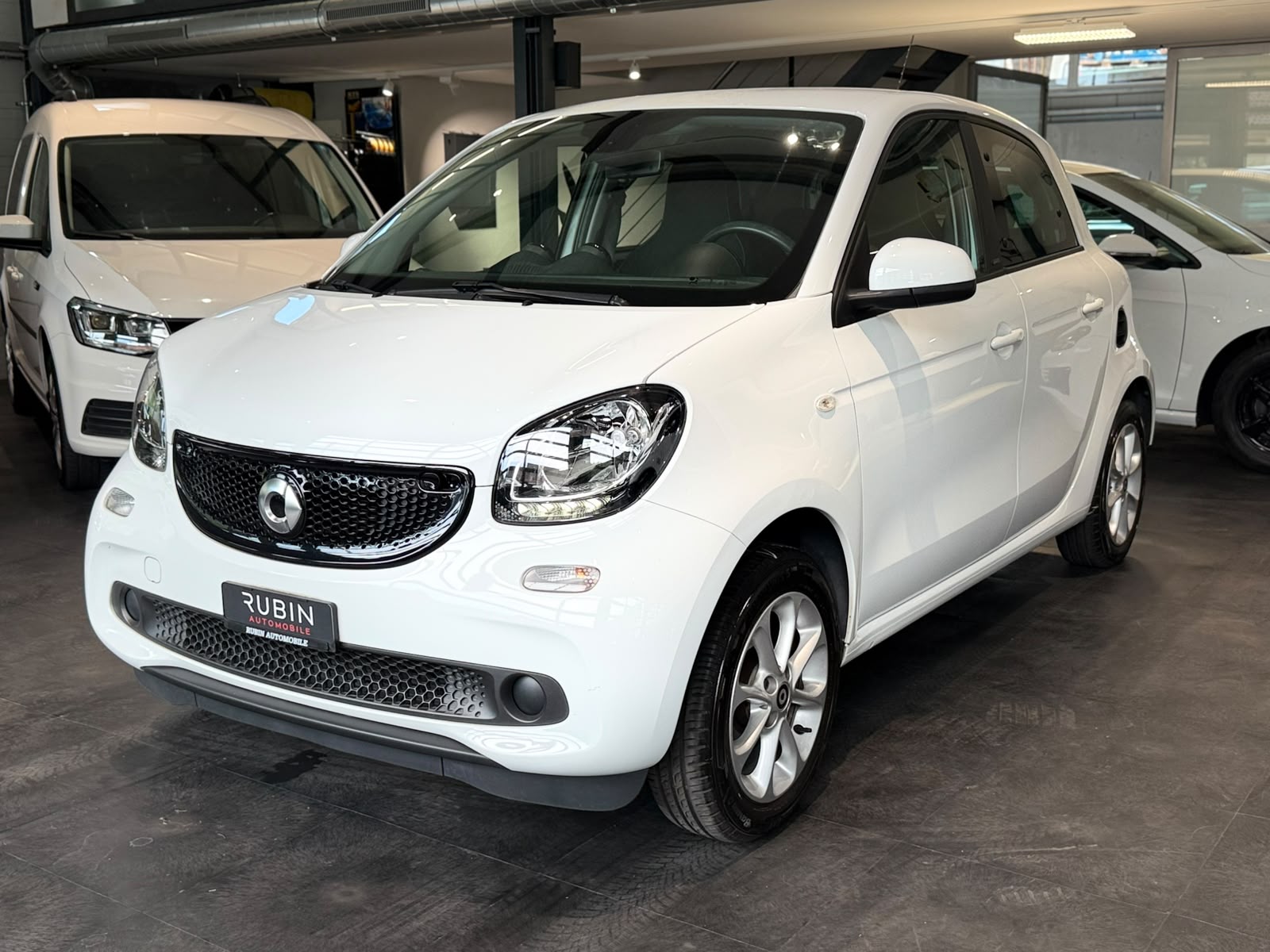 SMART forfour passion twinmatic-image-0