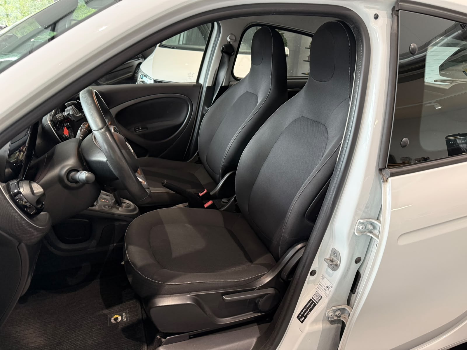 SMART forfour passion twinmatic-image-5