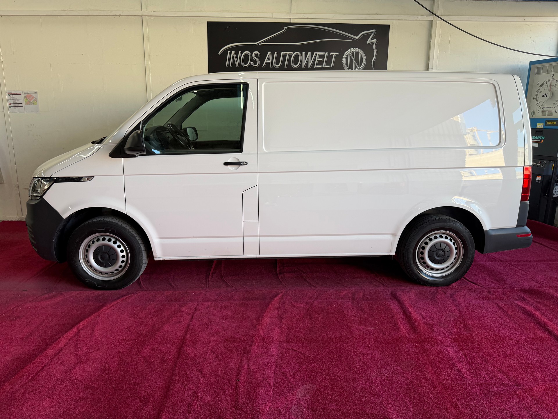 VW T6.1 2.0 TDI DSG-image-3