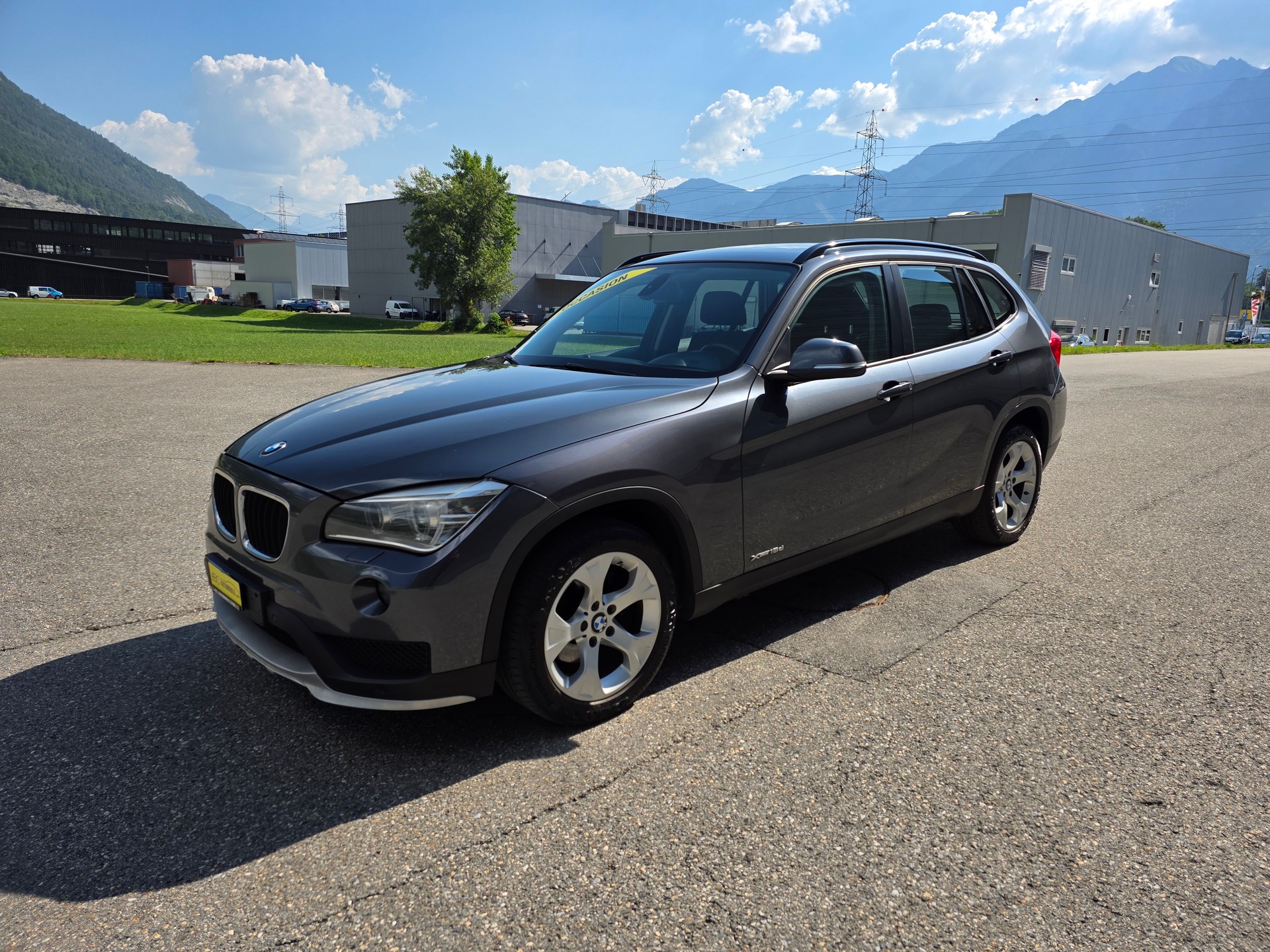 BMW X1 xDrive 18d-image-8