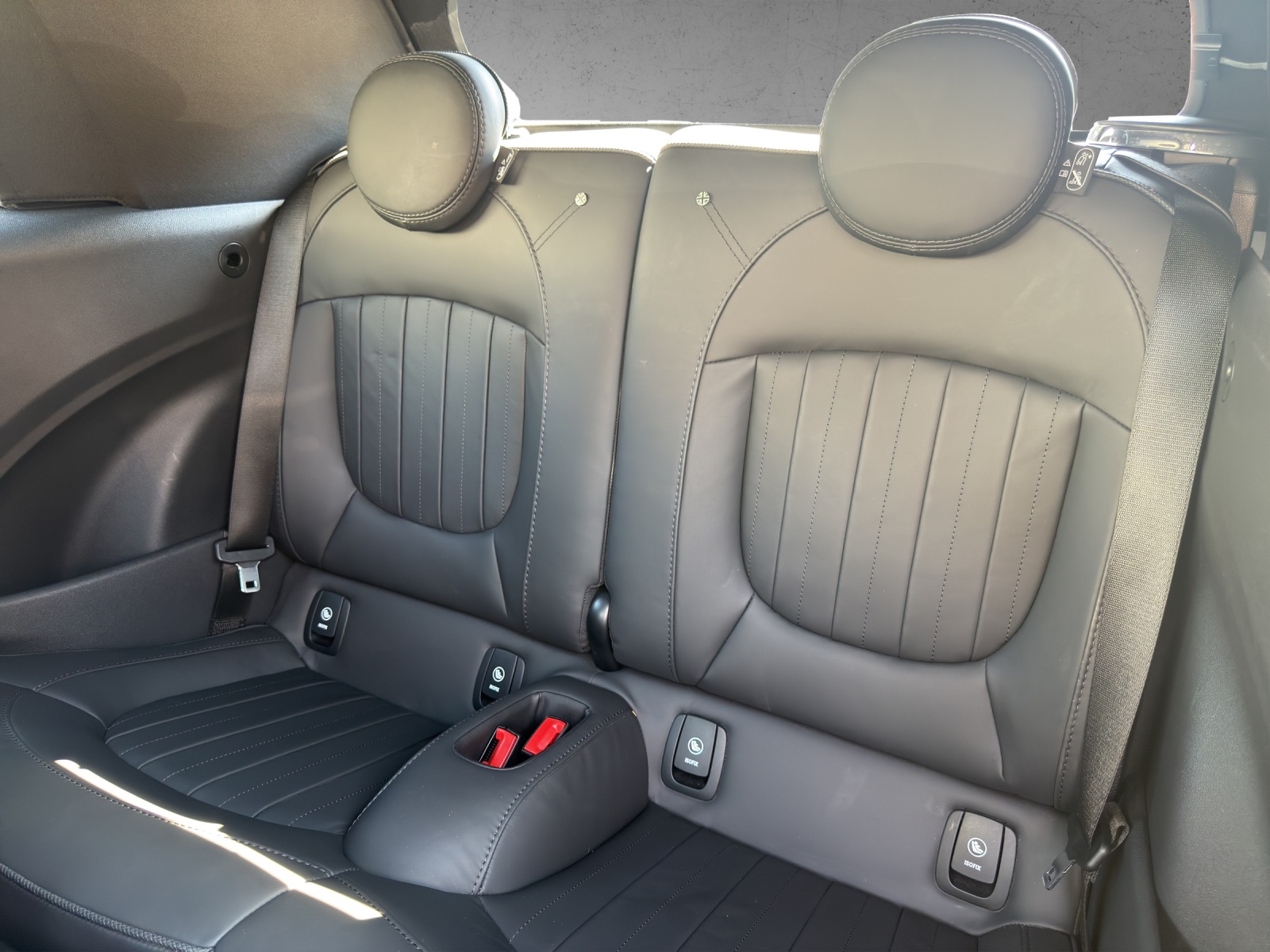 MINI Cooper S Cabriolet DKG-image-16