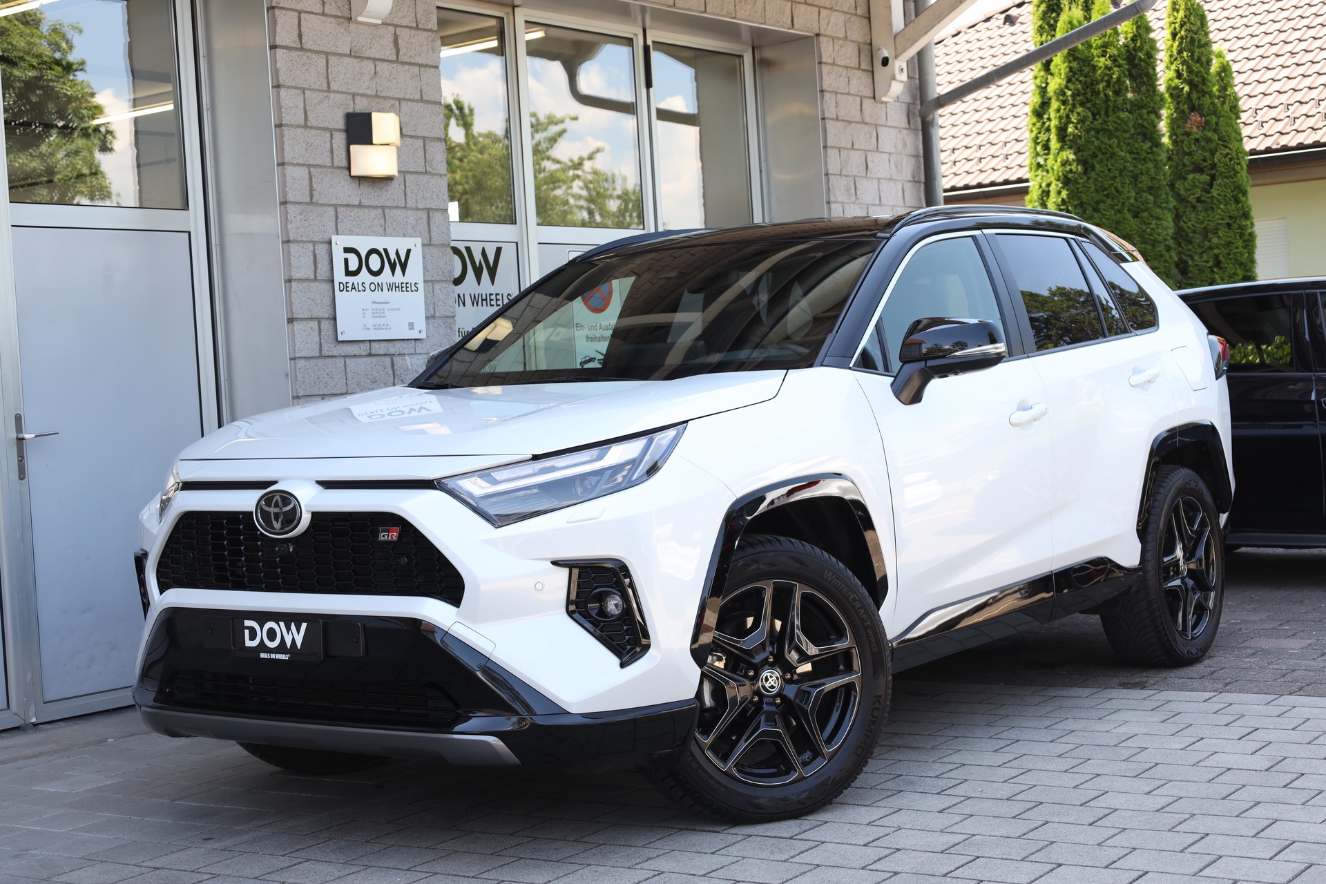 TOYOTA RAV-4 2.5 HEV GR Sport e-CVT 4WD-image-0