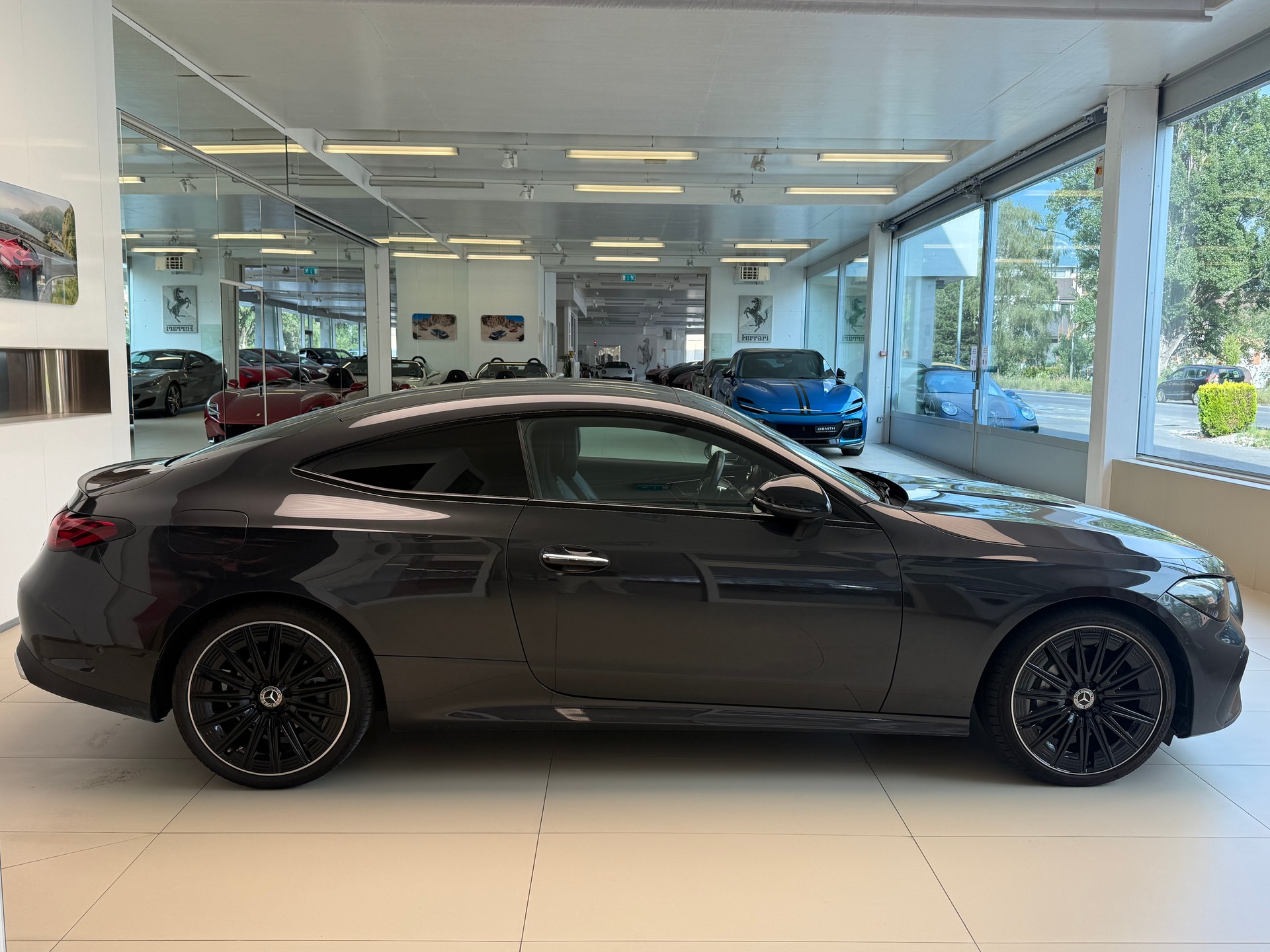 MERCEDES-BENZ CLE 300 Coupé 4Matic 9G-Tronic-image-3