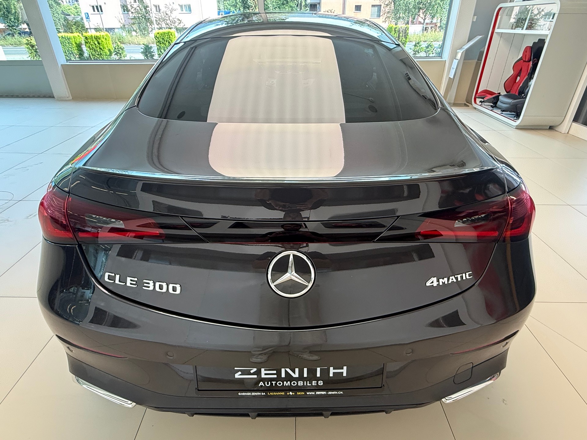 MERCEDES-BENZ CLE 300 Coupé 4Matic 9G-Tronic-image-5