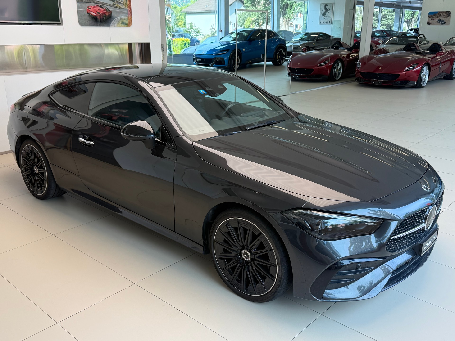 MERCEDES-BENZ CLE 300 Coupé 4Matic 9G-Tronic-image-2