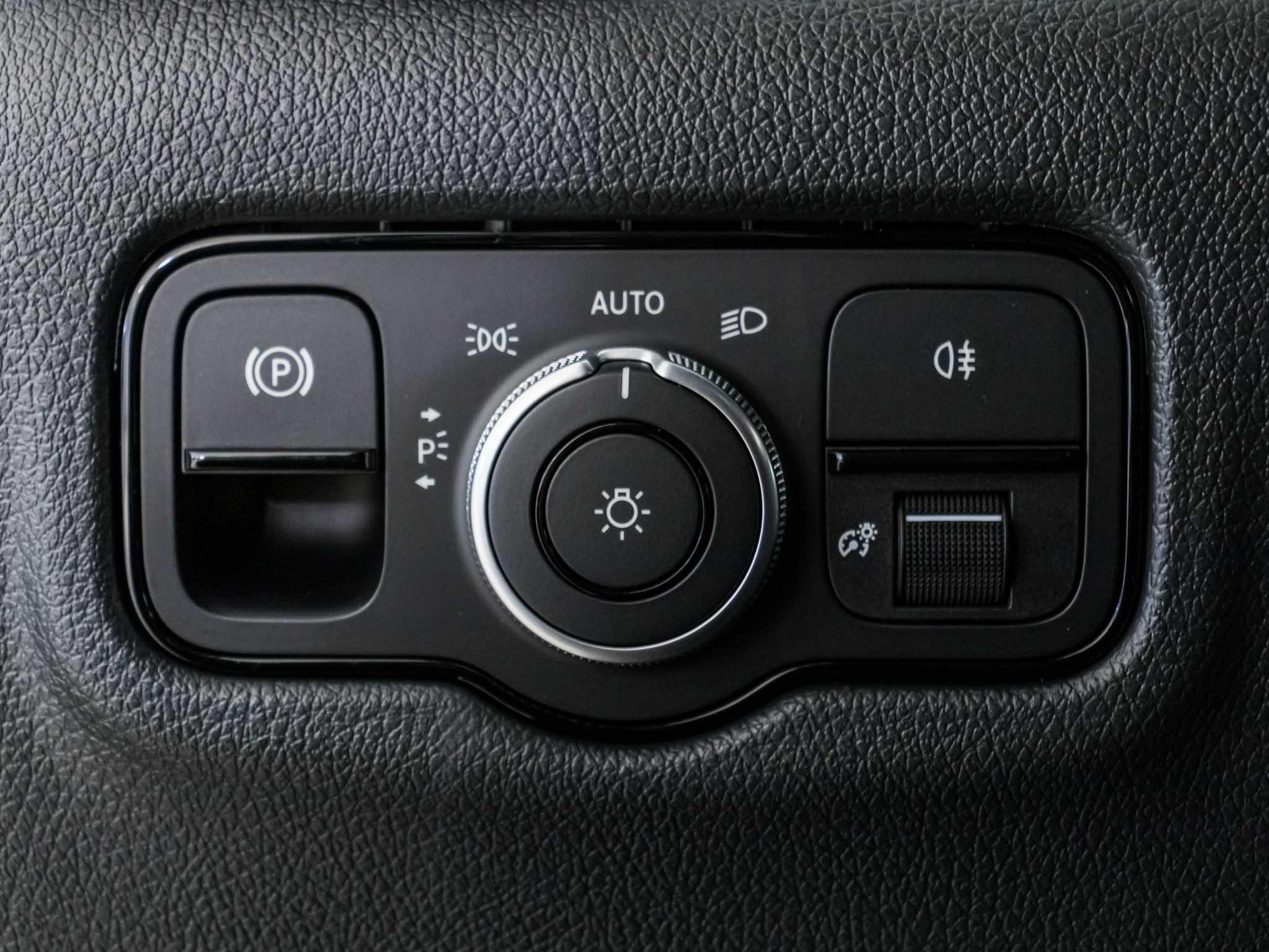 MERCEDES-BENZ Vito 116 CDI 4x4 Kasten Kompakt-image-10