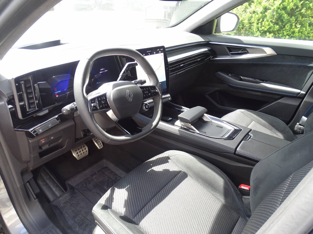 RENAULT Austral 1.2 E-Tech iconic esprit Alpine-image-3