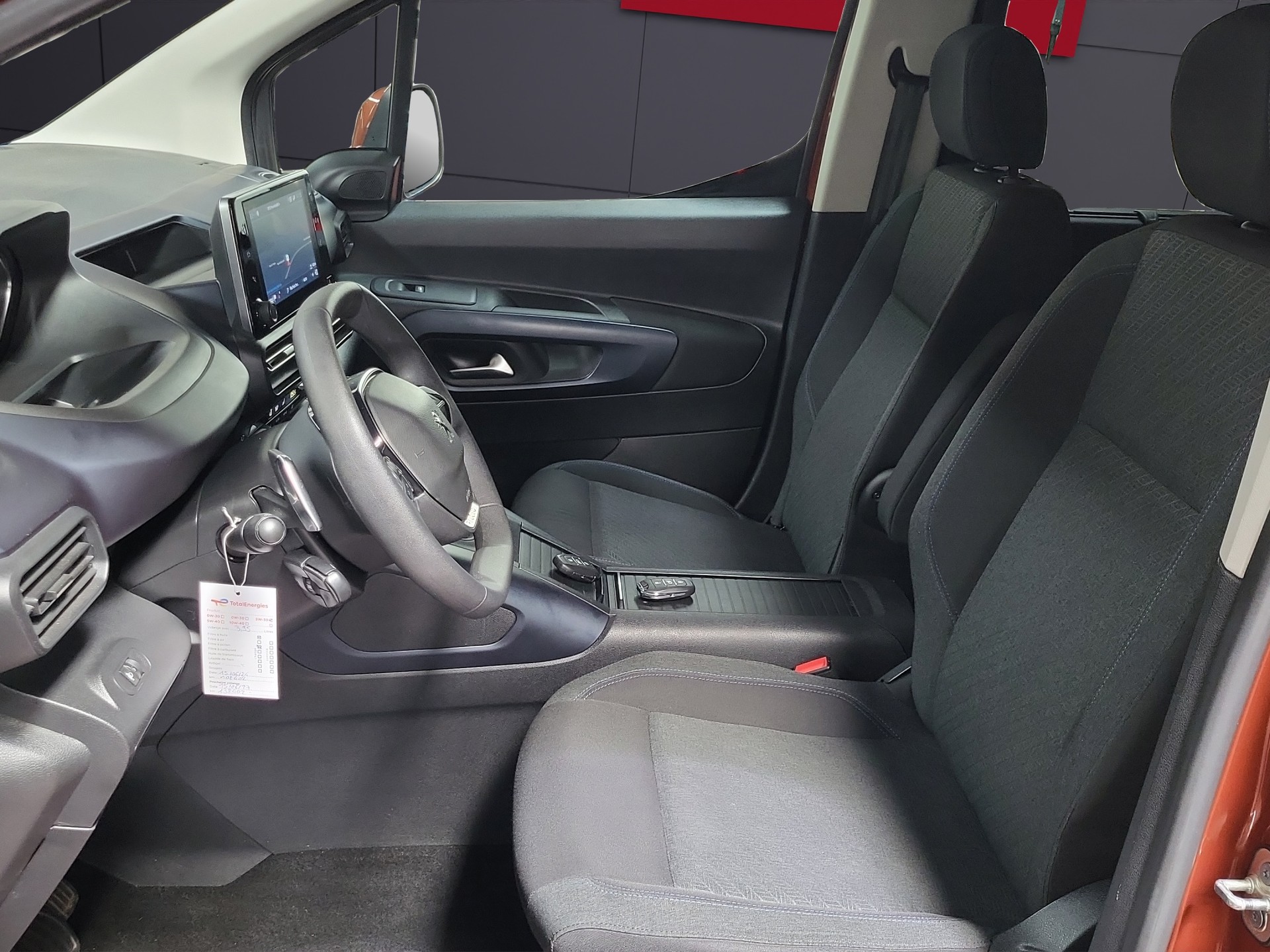 PEUGEOT Rifter 1.5 BlueHDi Allure-image-4