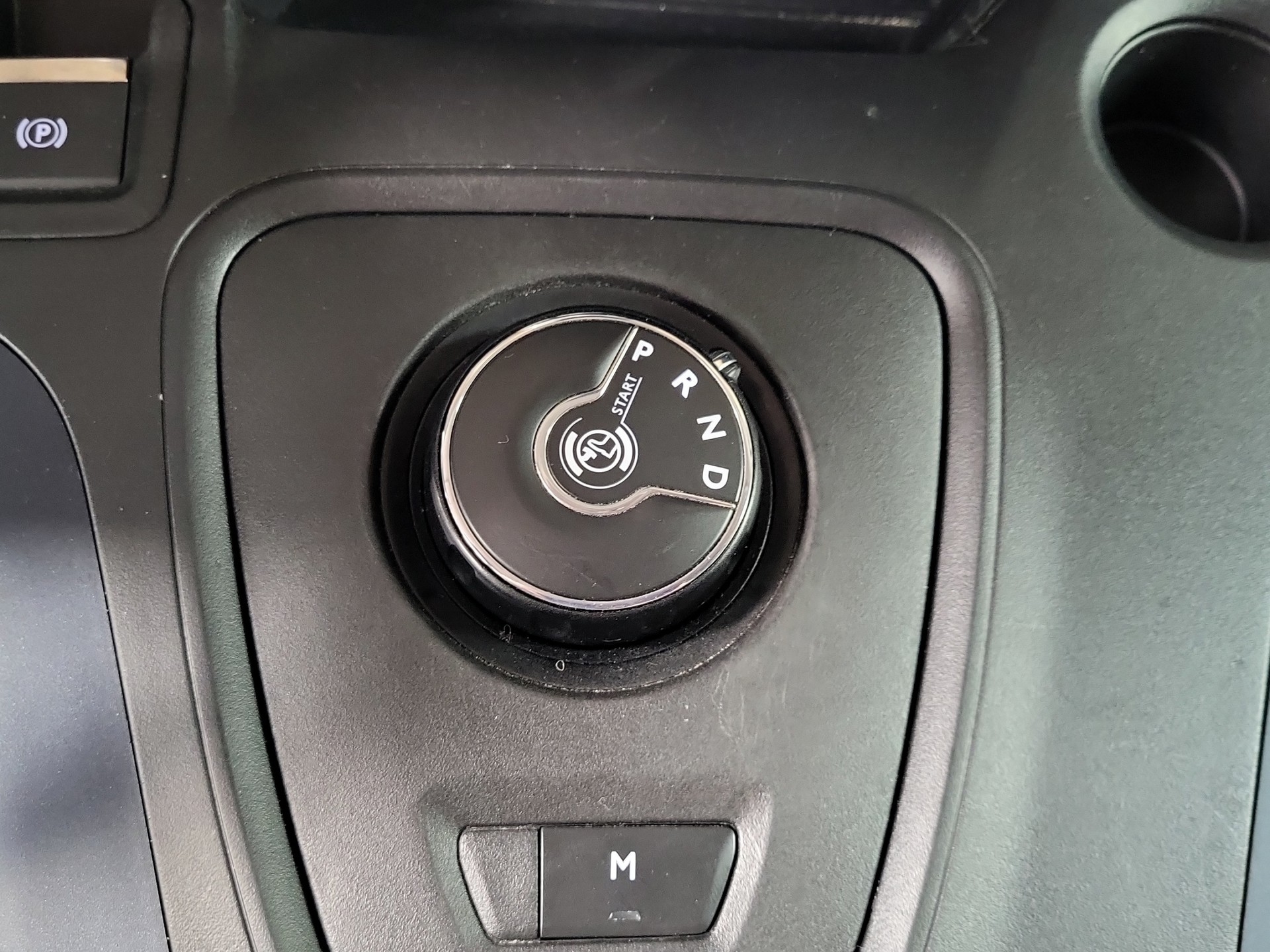 PEUGEOT Rifter 1.5 BlueHDi Allure-image-9