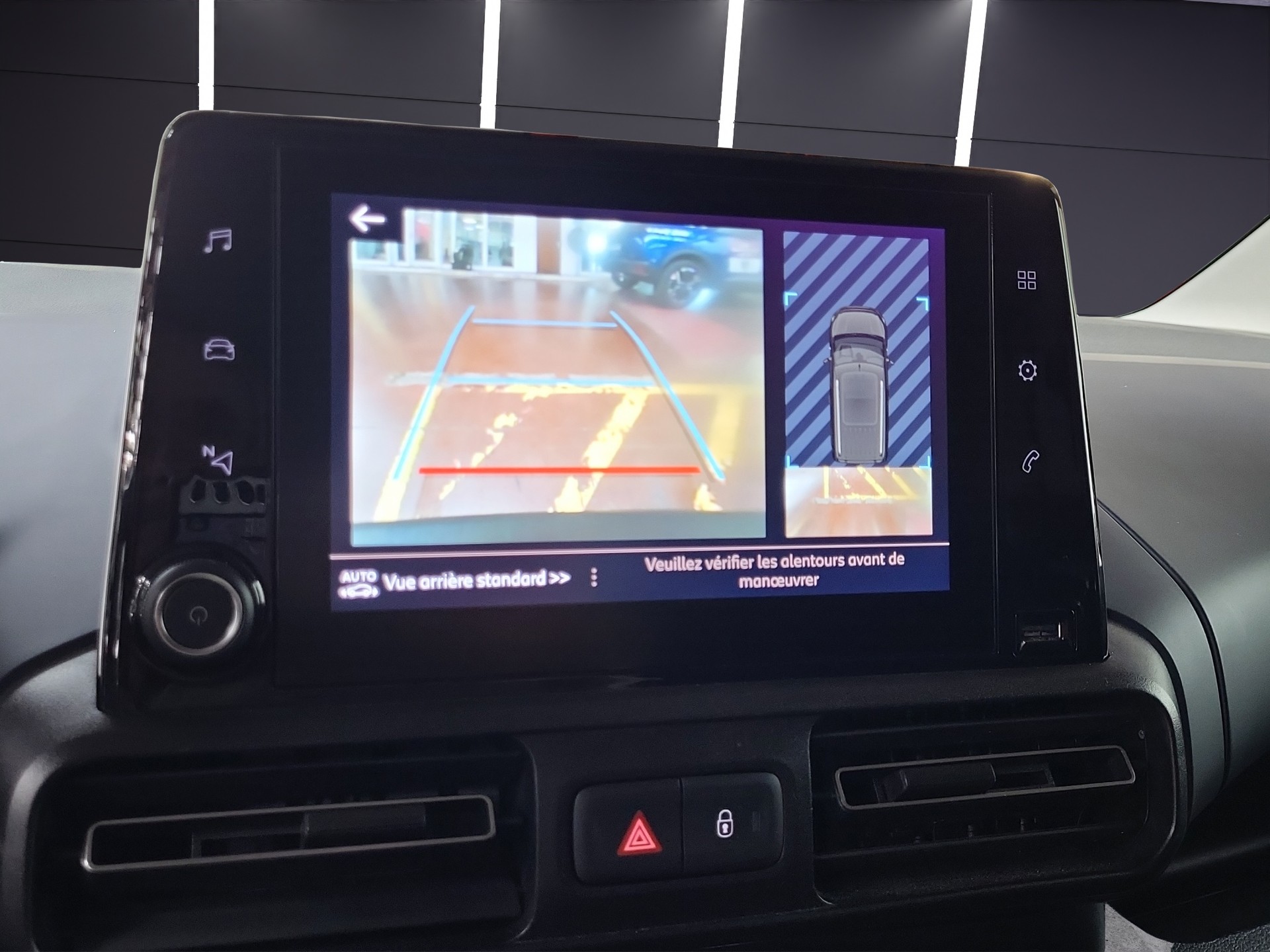PEUGEOT Rifter 1.5 BlueHDi Allure-image-8