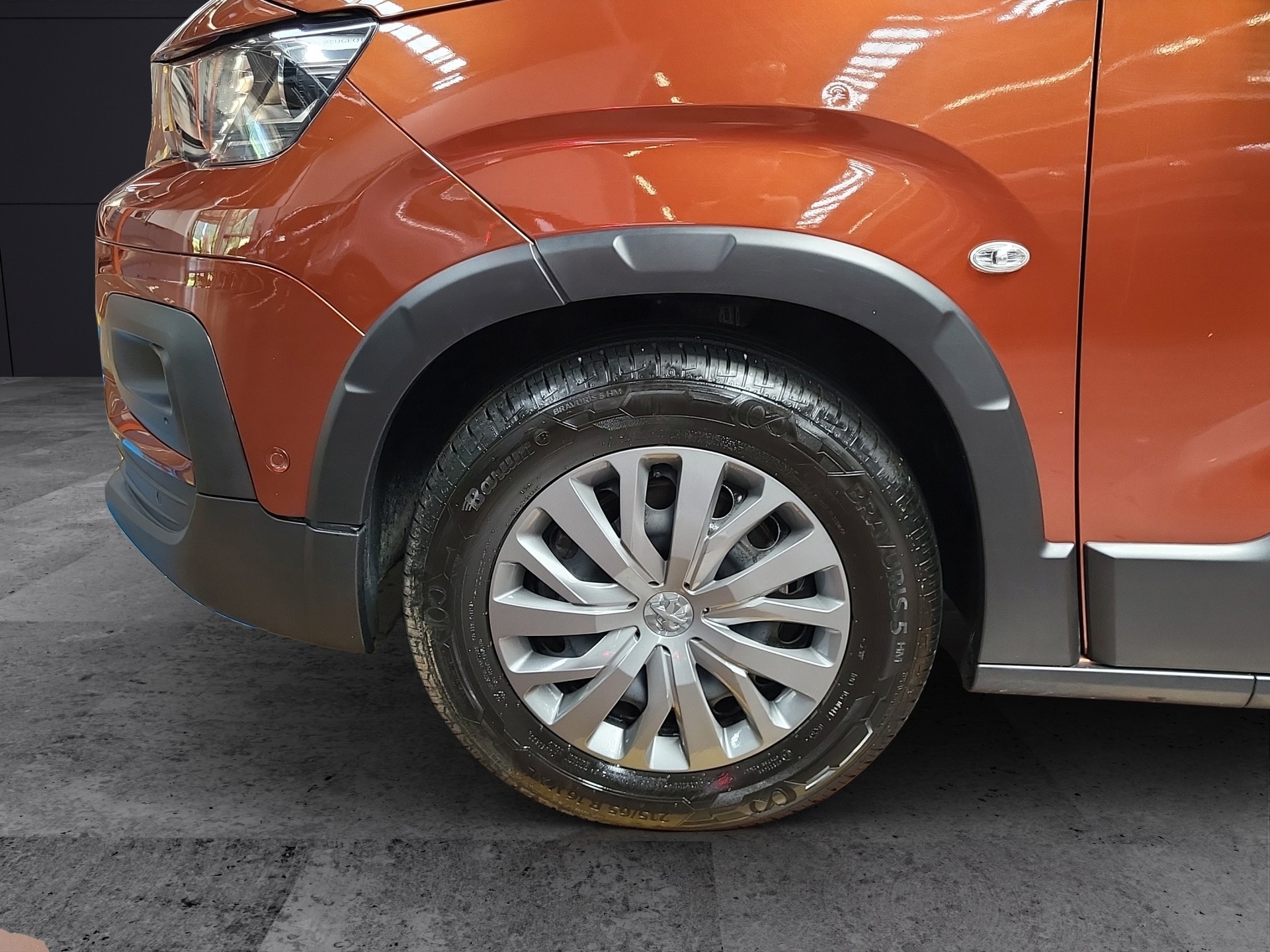 PEUGEOT Rifter 1.5 BlueHDi Allure-image-3