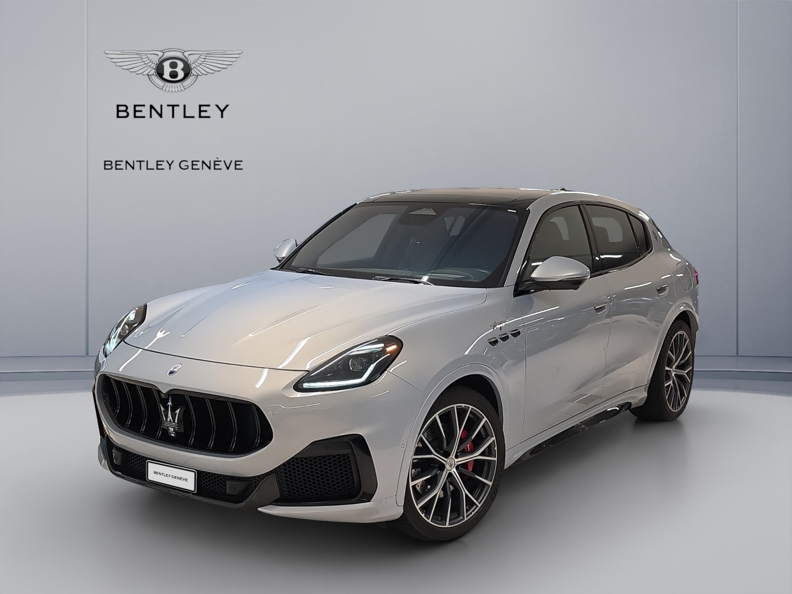 MASERATI Grecale 3.0 Trofeo Automatica-image-0