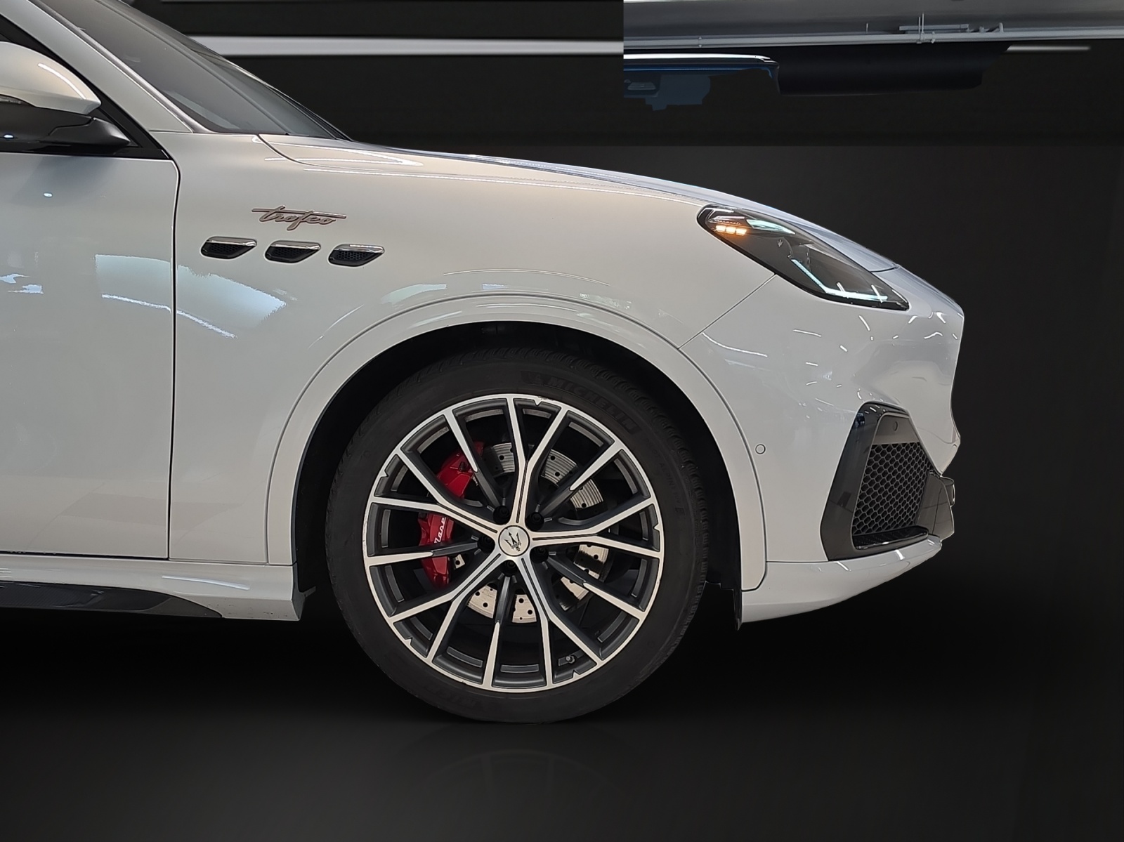 MASERATI Grecale 3.0 Trofeo Automatica-image-7