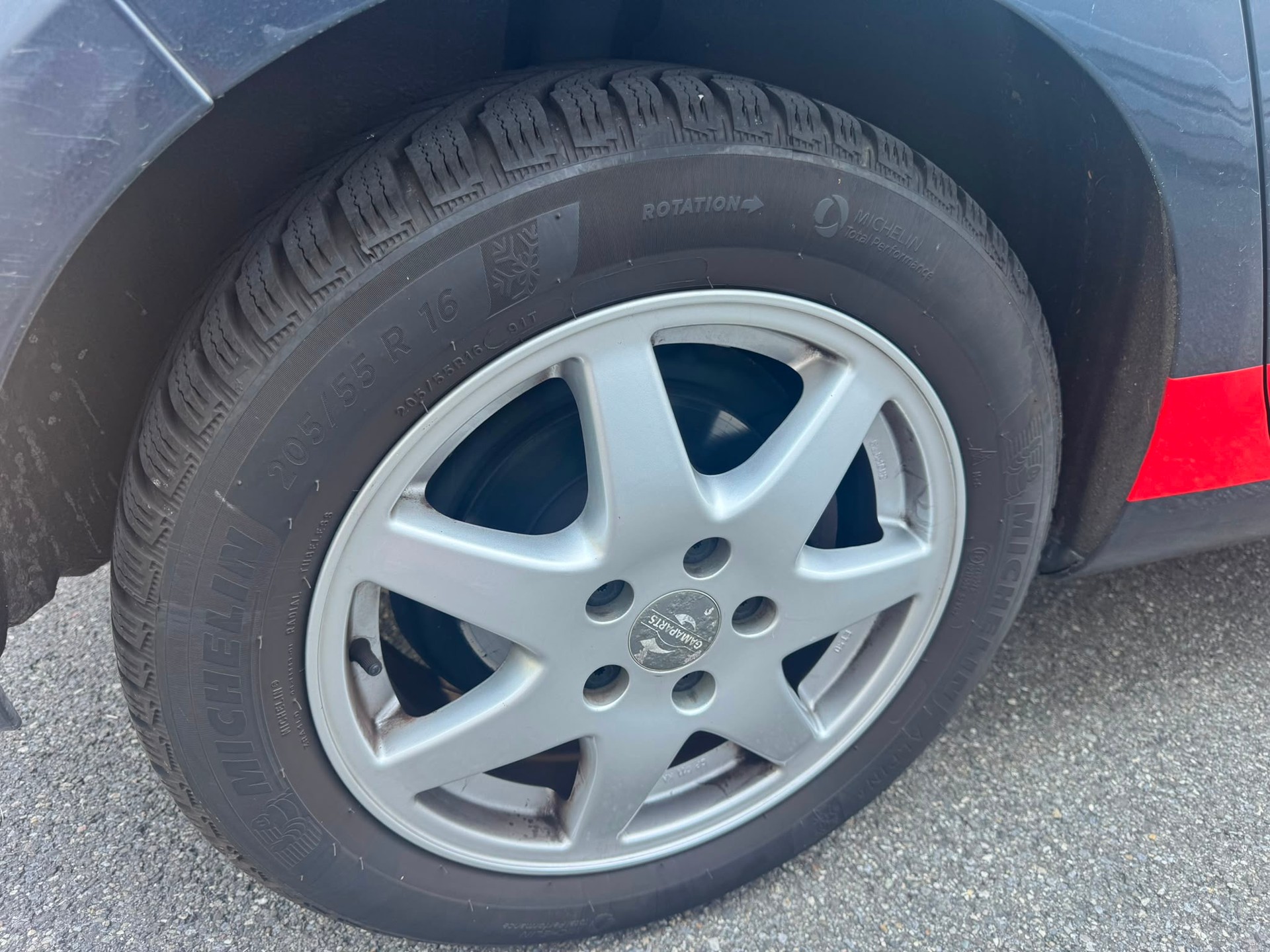 VW Golf 2.0 TDI Highline 4Motion-image-2