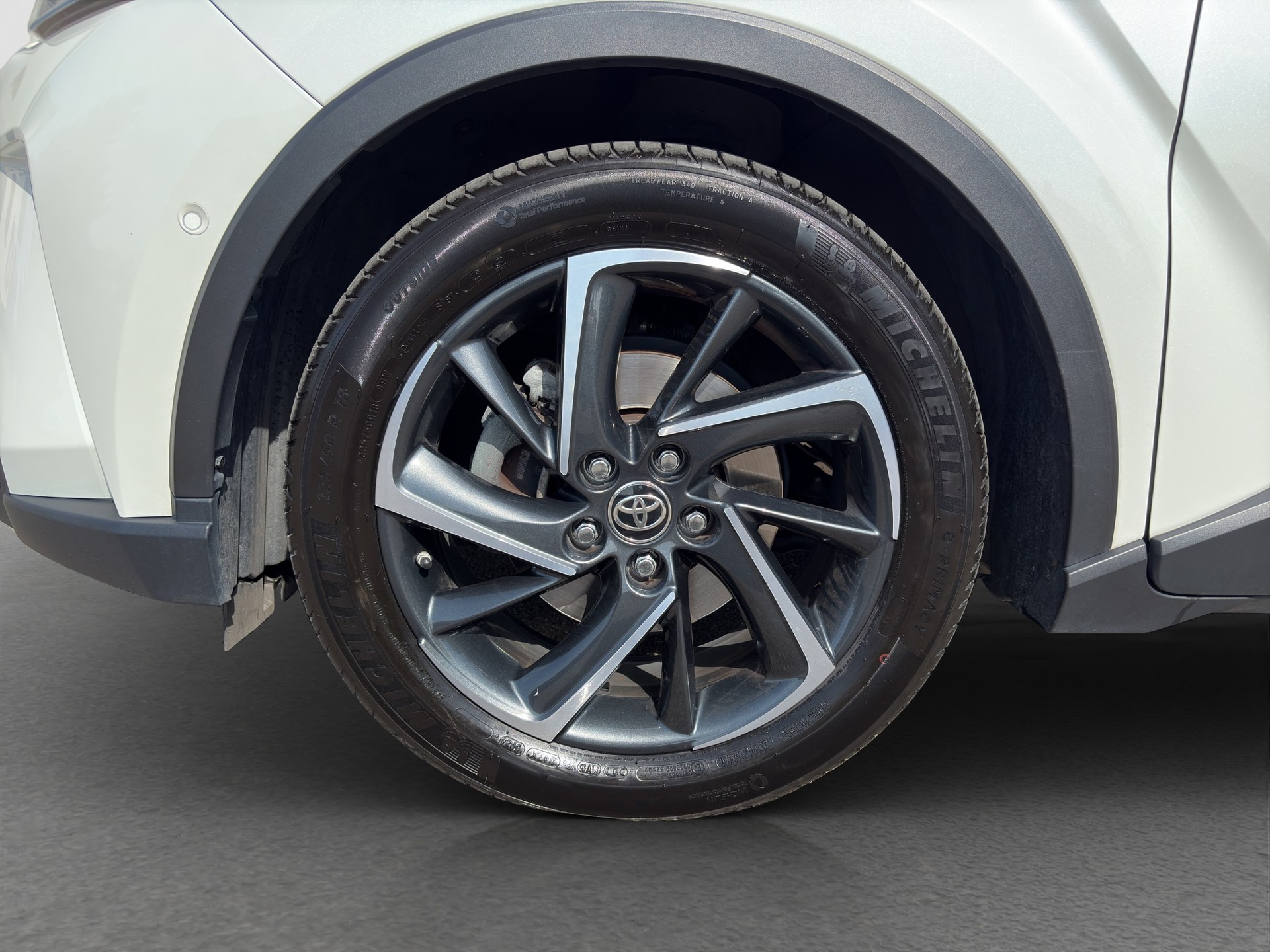 TOYOTA C-HR 2.0 HSD CVT Style-image-2
