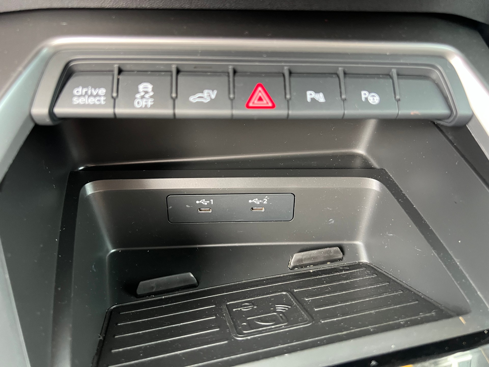 AUDI A3 Sportback 40 TFSI e S line S-tronic *Navi * Teilleder Rückfahrtkamera * Head -up Display * Assistenzpaket *frisch ab MFK *-image-18