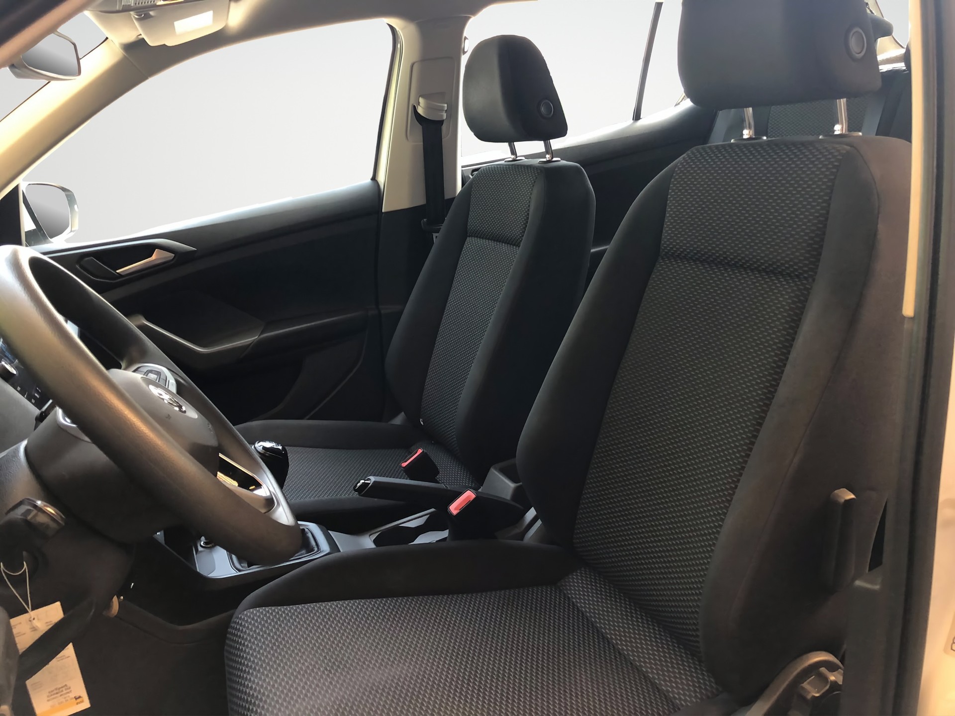 VW T-Cross 1.0 TSI-image-8