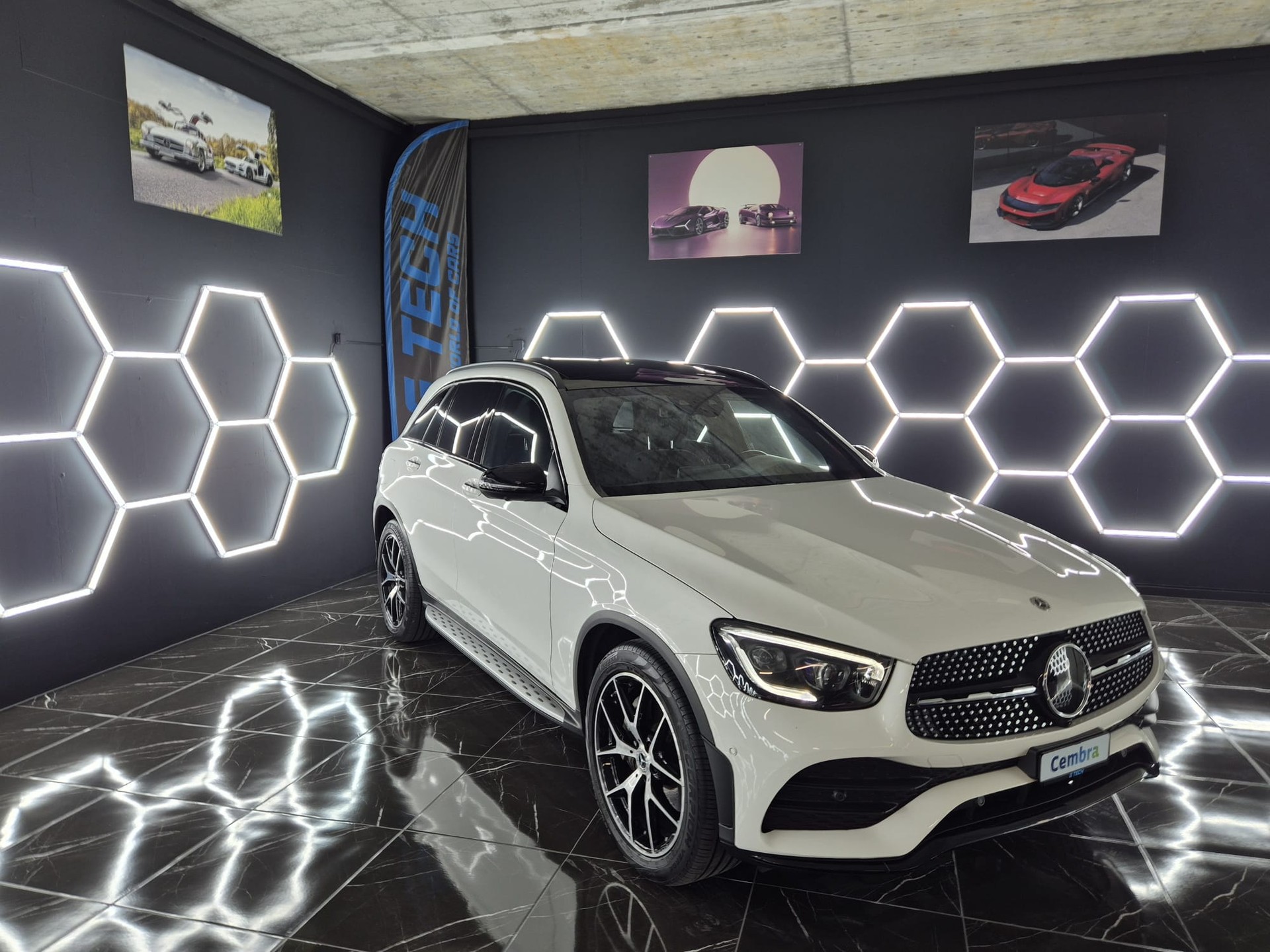MERCEDES-BENZ GLC 300 d AMG Line 4Matic 9G-Tronic-image-8