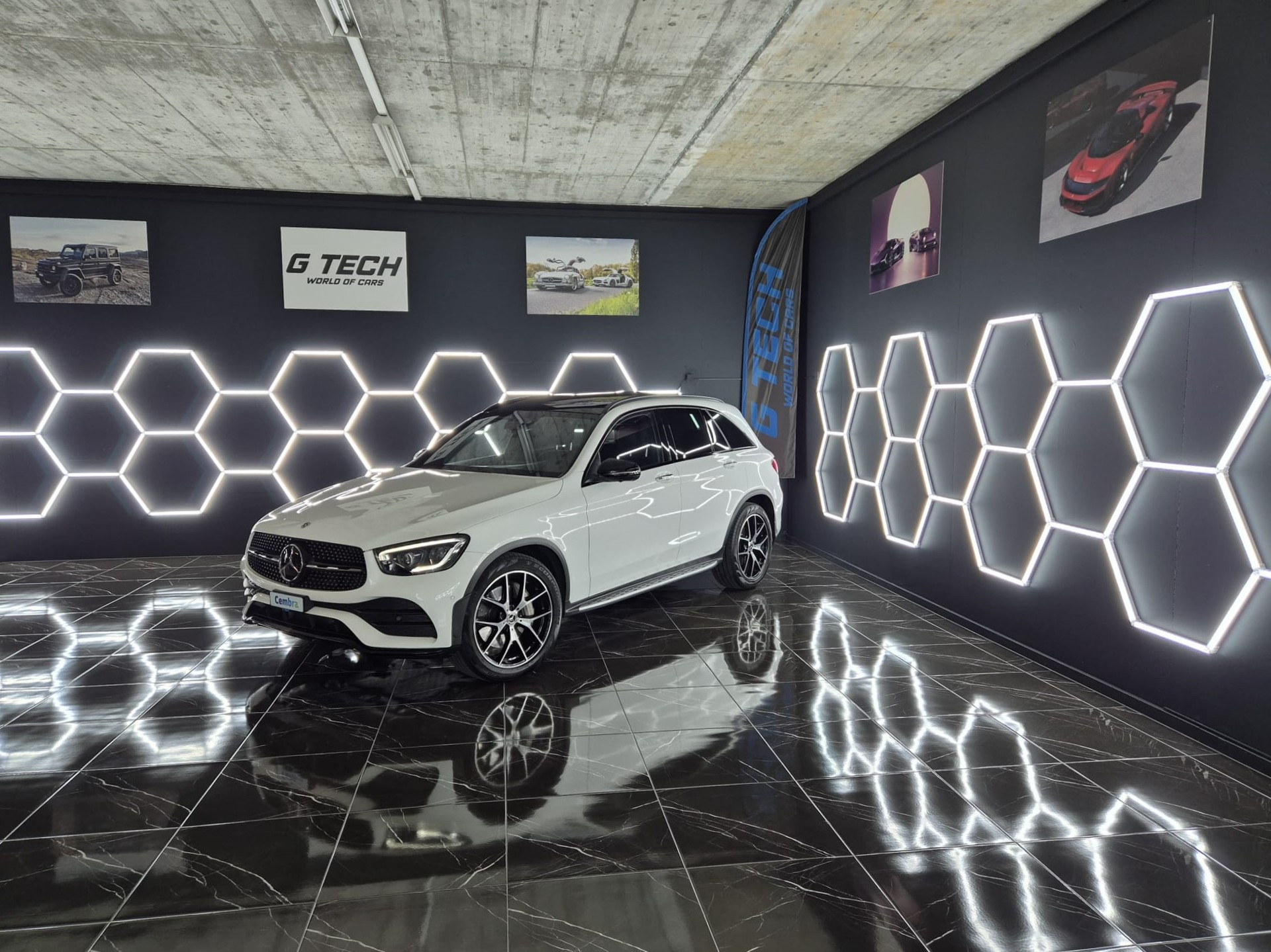 MERCEDES-BENZ GLC 300 d AMG Line 4Matic 9G-Tronic-image-0
