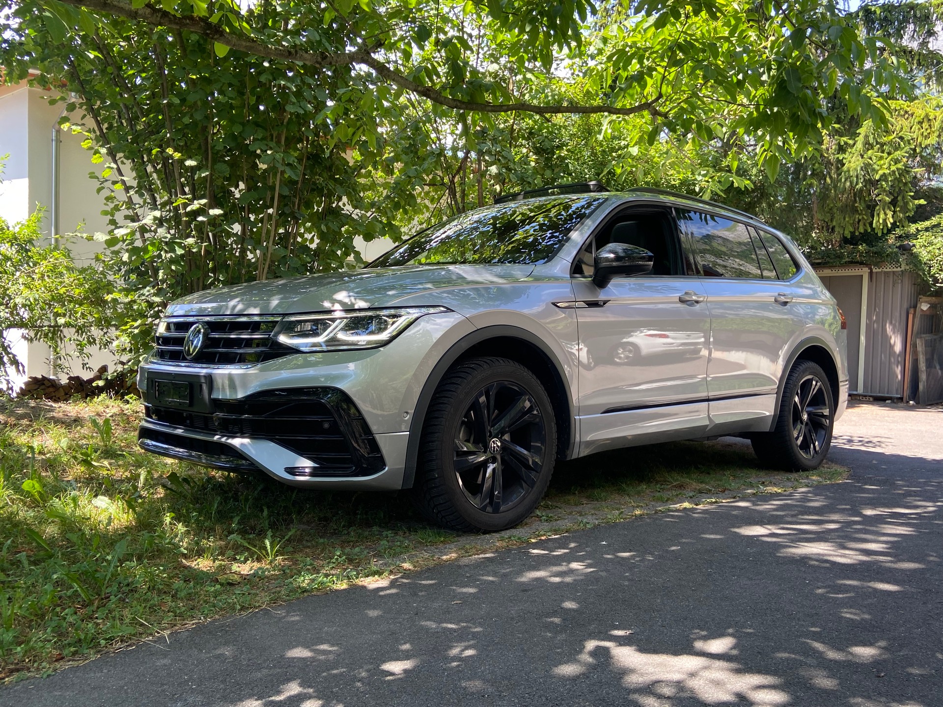 VW Tiguan Allspace R-Line 2.0.lt TDI 4Motion. DSG-image-0
