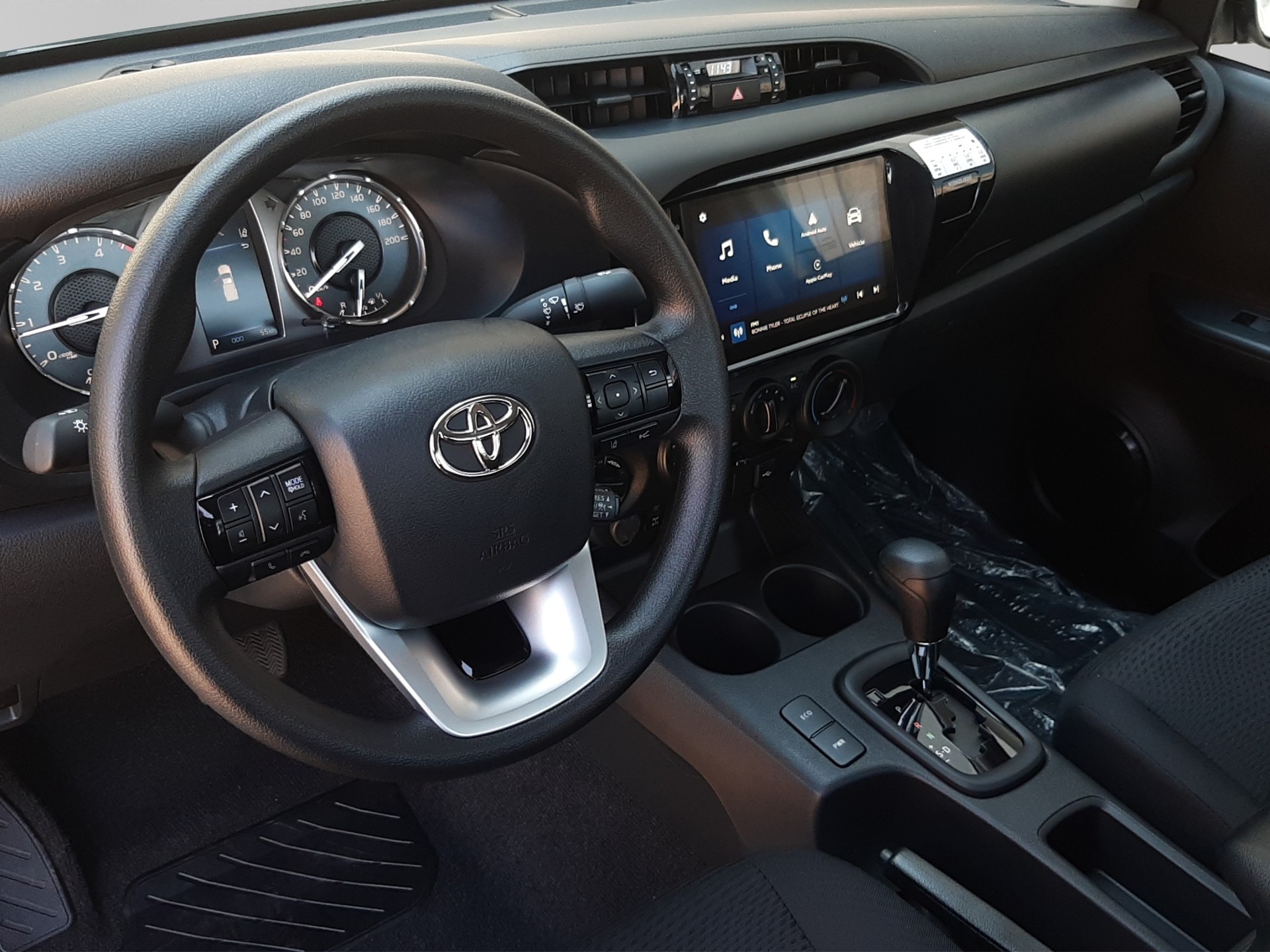 TOYOTA Hilux Single Cab.-Chassis 2.4 D-4D 150 Comfort-image-11