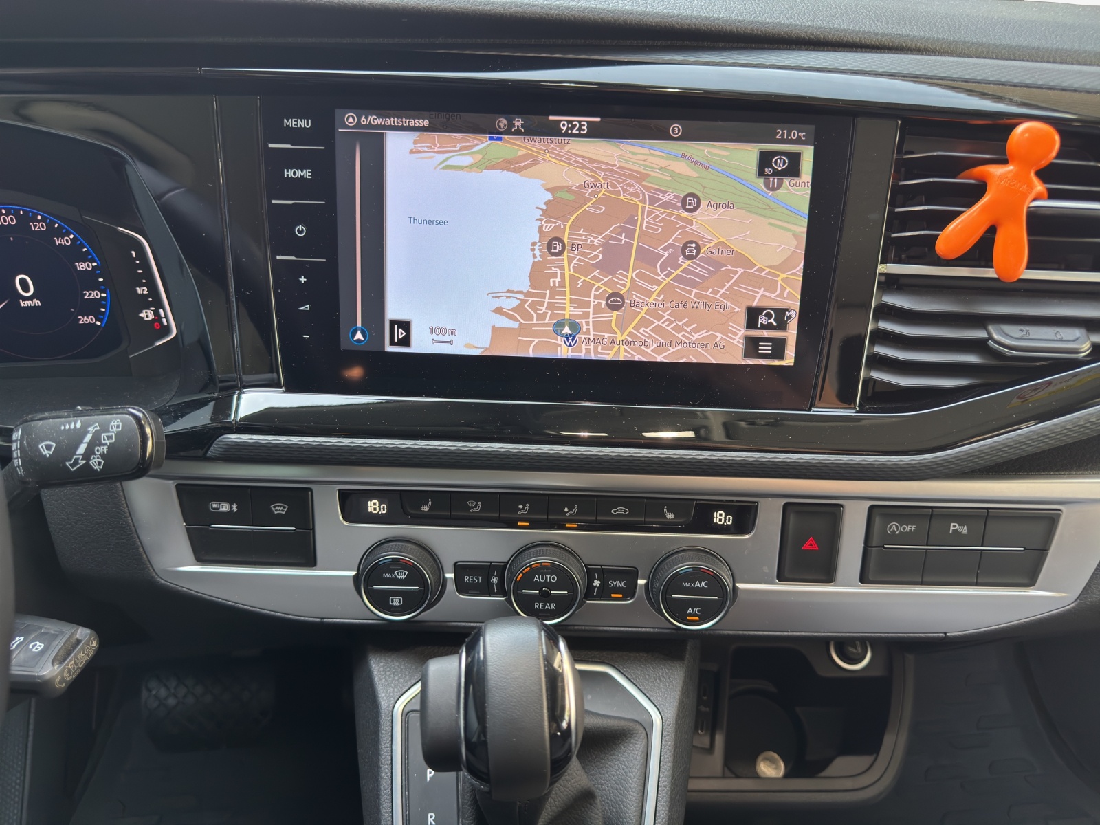 VW T6.1 California 2.0 TDI Beach Edition Liberty DSG-image-10