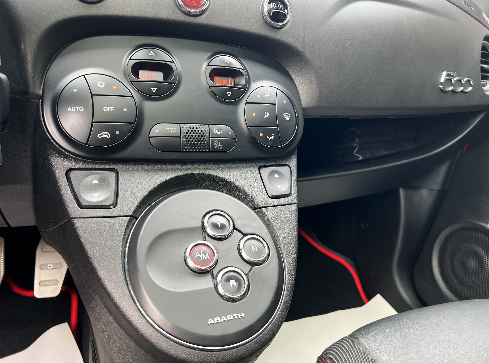 FIAT 595 1.4 16V Turbo Abarth Competizione Dualogic-image-9