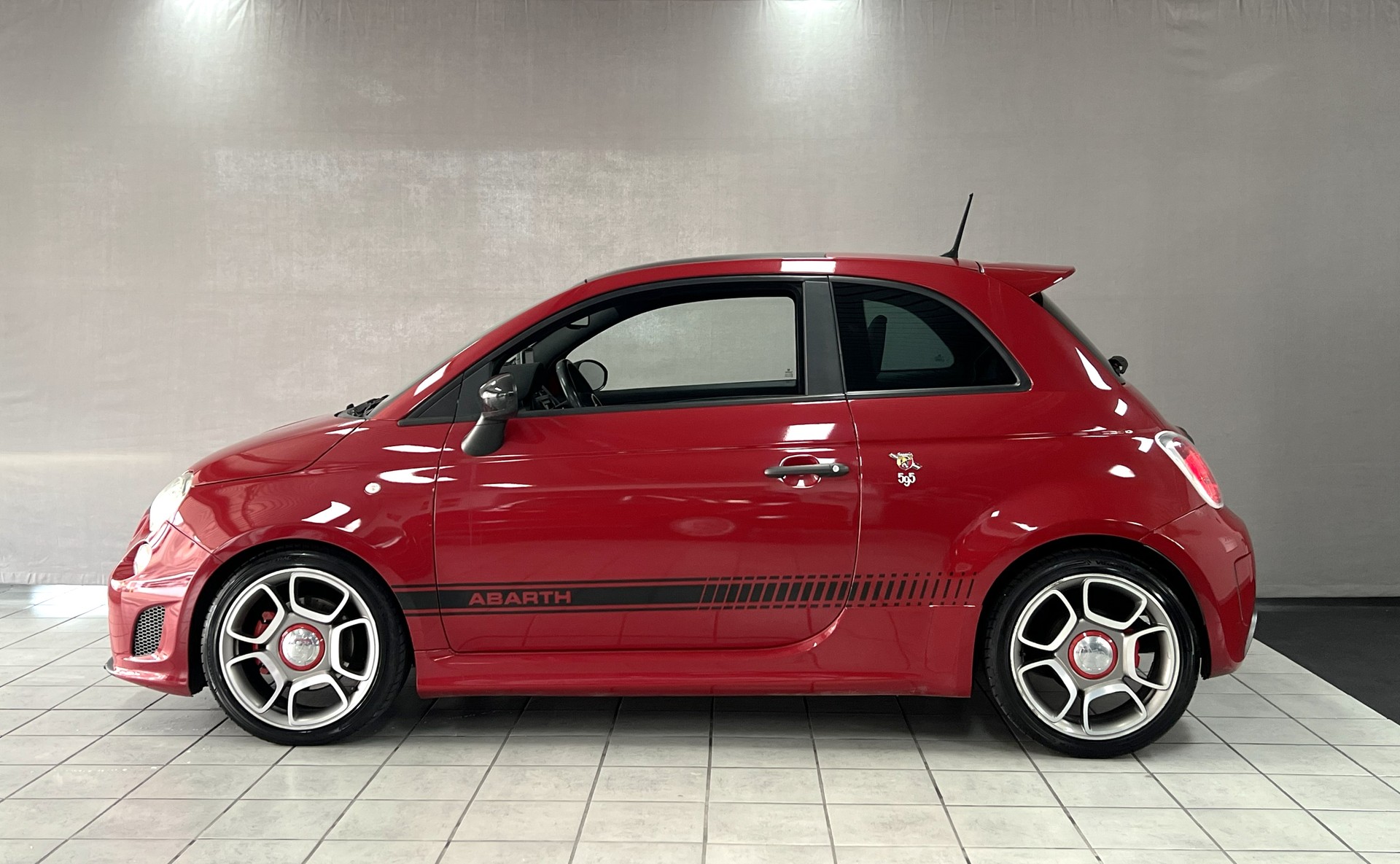FIAT 595 1.4 16V Turbo Abarth Competizione Dualogic-image-1