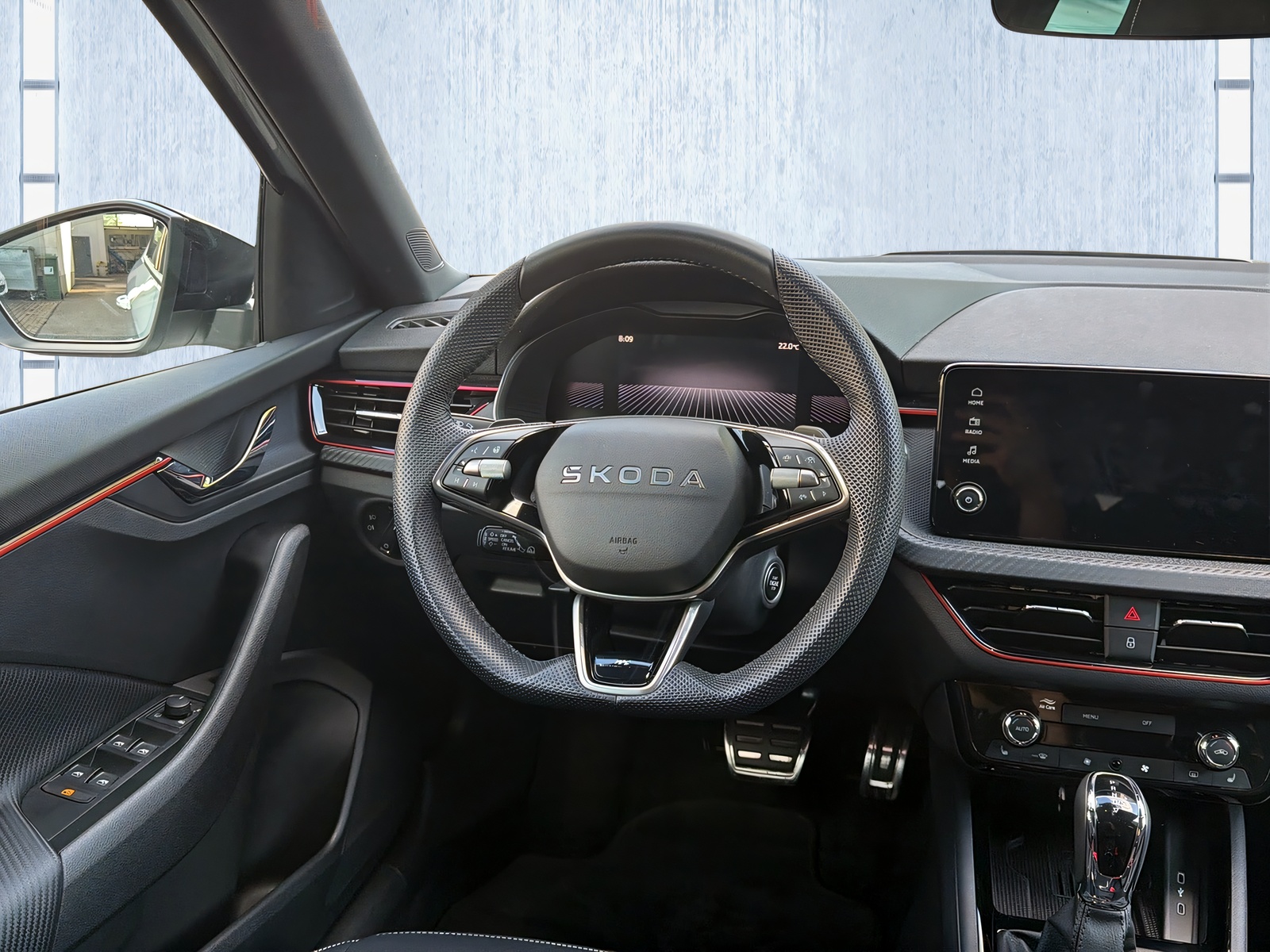 SKODA Kamiq 1.5 TSI Monte Carlo DSG-image-11