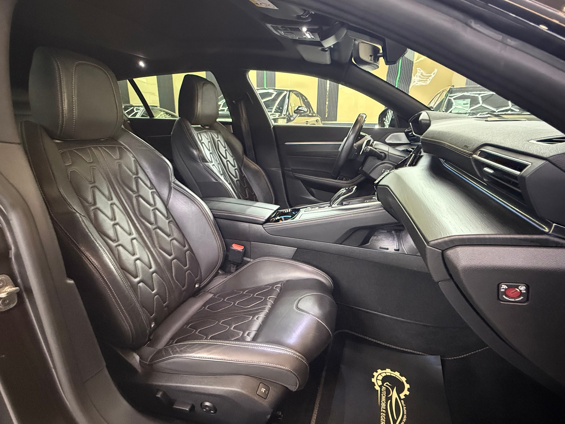 PEUGEOT 508 SW 1.6 Pure Tech GT EAT8-image-11