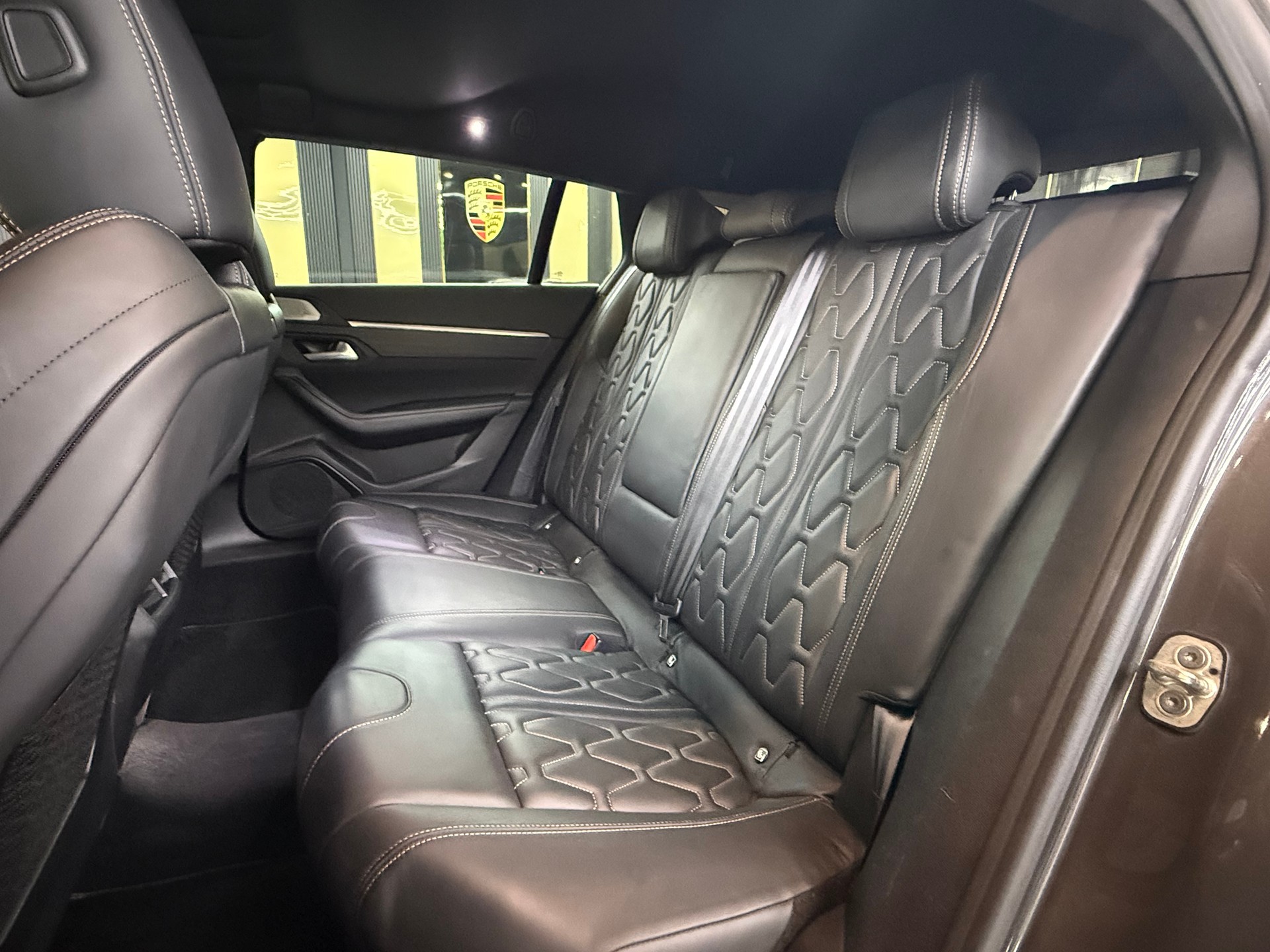 PEUGEOT 508 SW 1.6 Pure Tech GT EAT8-image-14