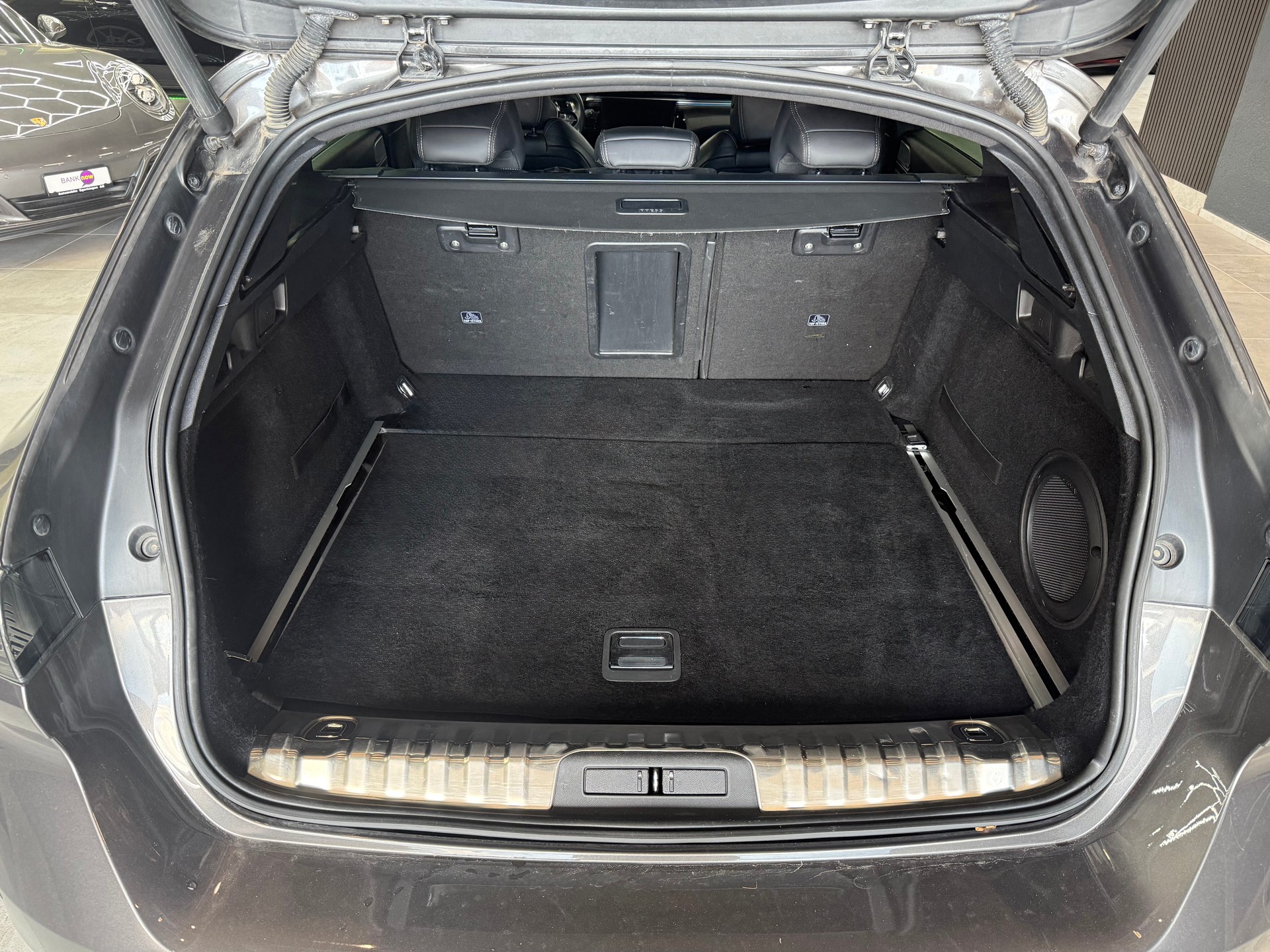 PEUGEOT 508 SW 1.6 Pure Tech GT EAT8-image-17