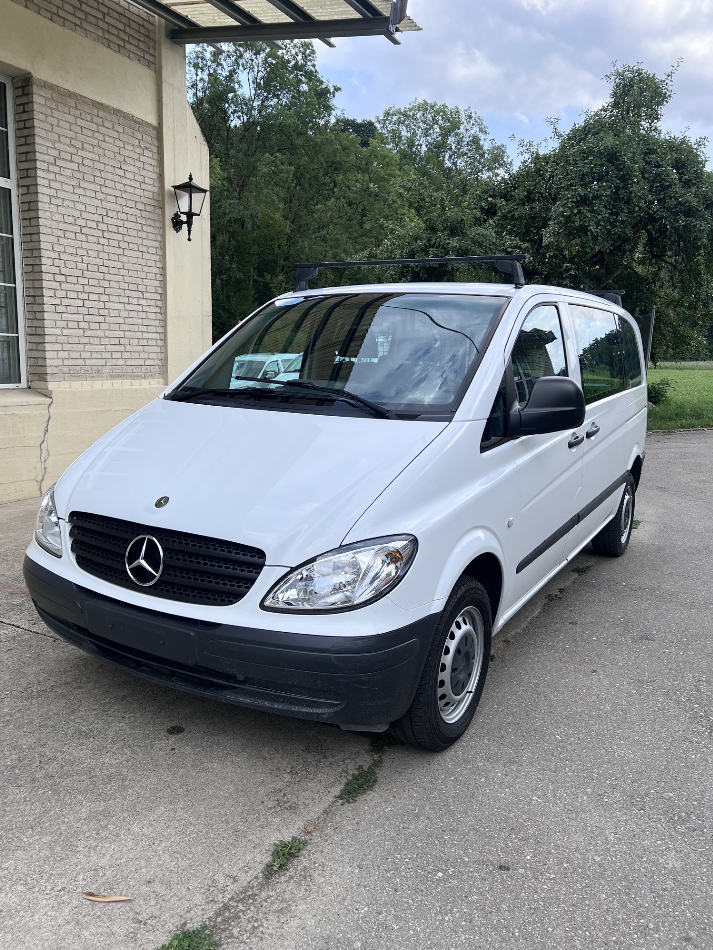 MERCEDES-BENZ Vito 111 CDI